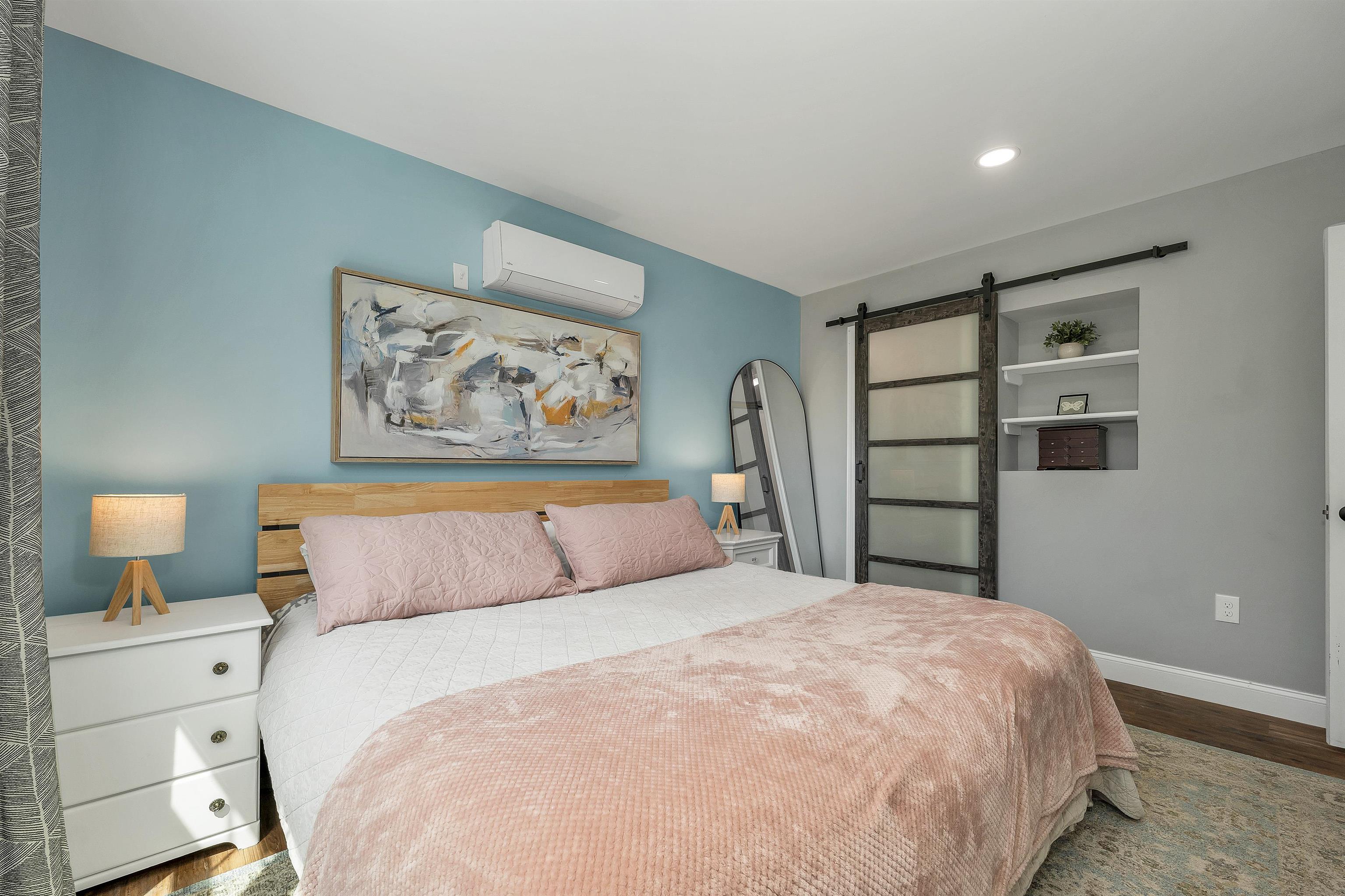 562 Pickering Road Property Photo 18