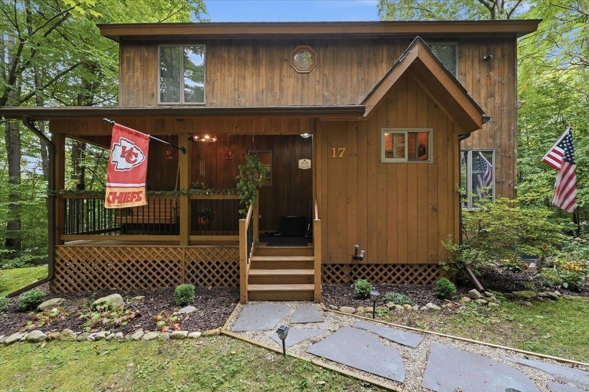 17 Forest Ridge Road Property Photo 3