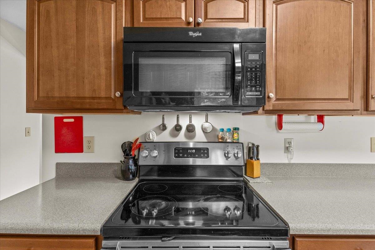 97 Pine Lane Property Photo 18