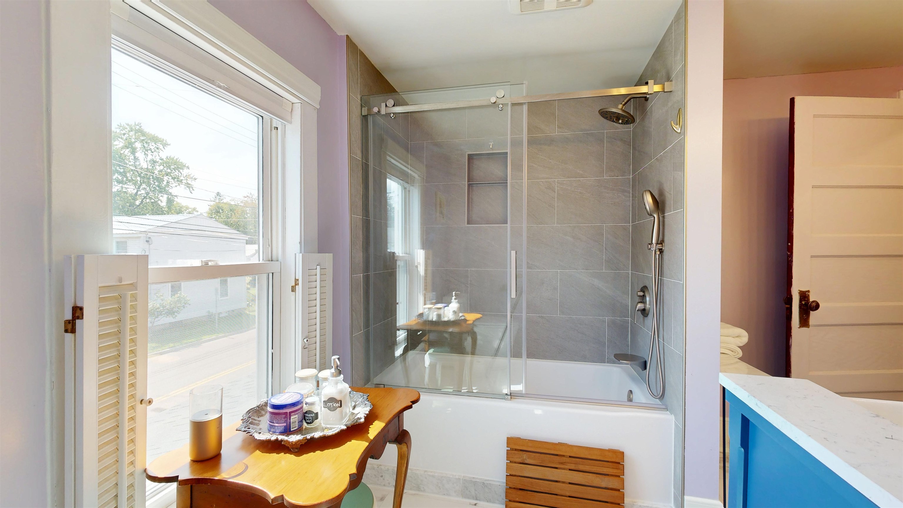 187 Lafountain Street Property Photo 16