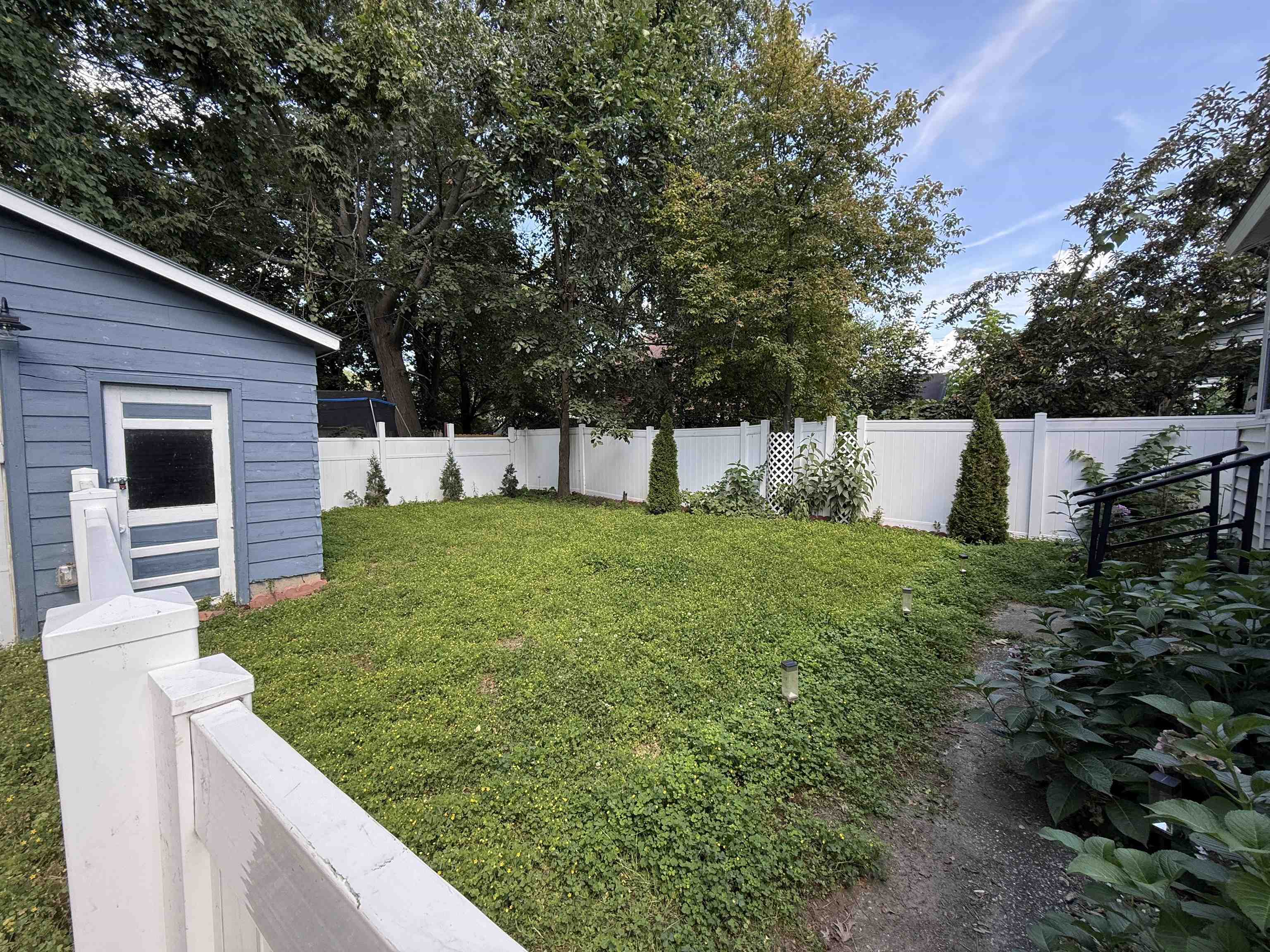 187 Lafountain Street Property Photo 25