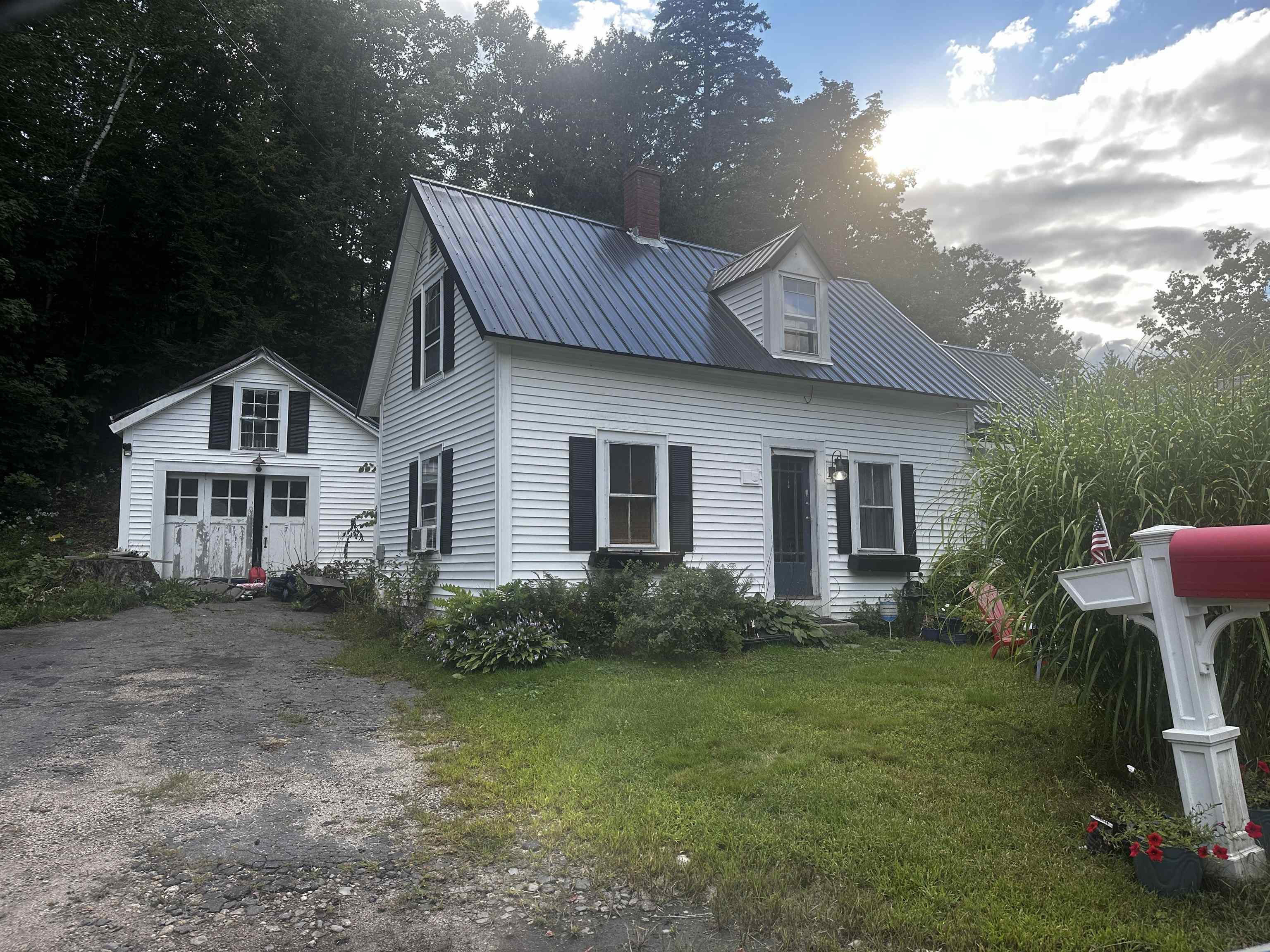 14 Dorrs Corner Road Property Photo 8