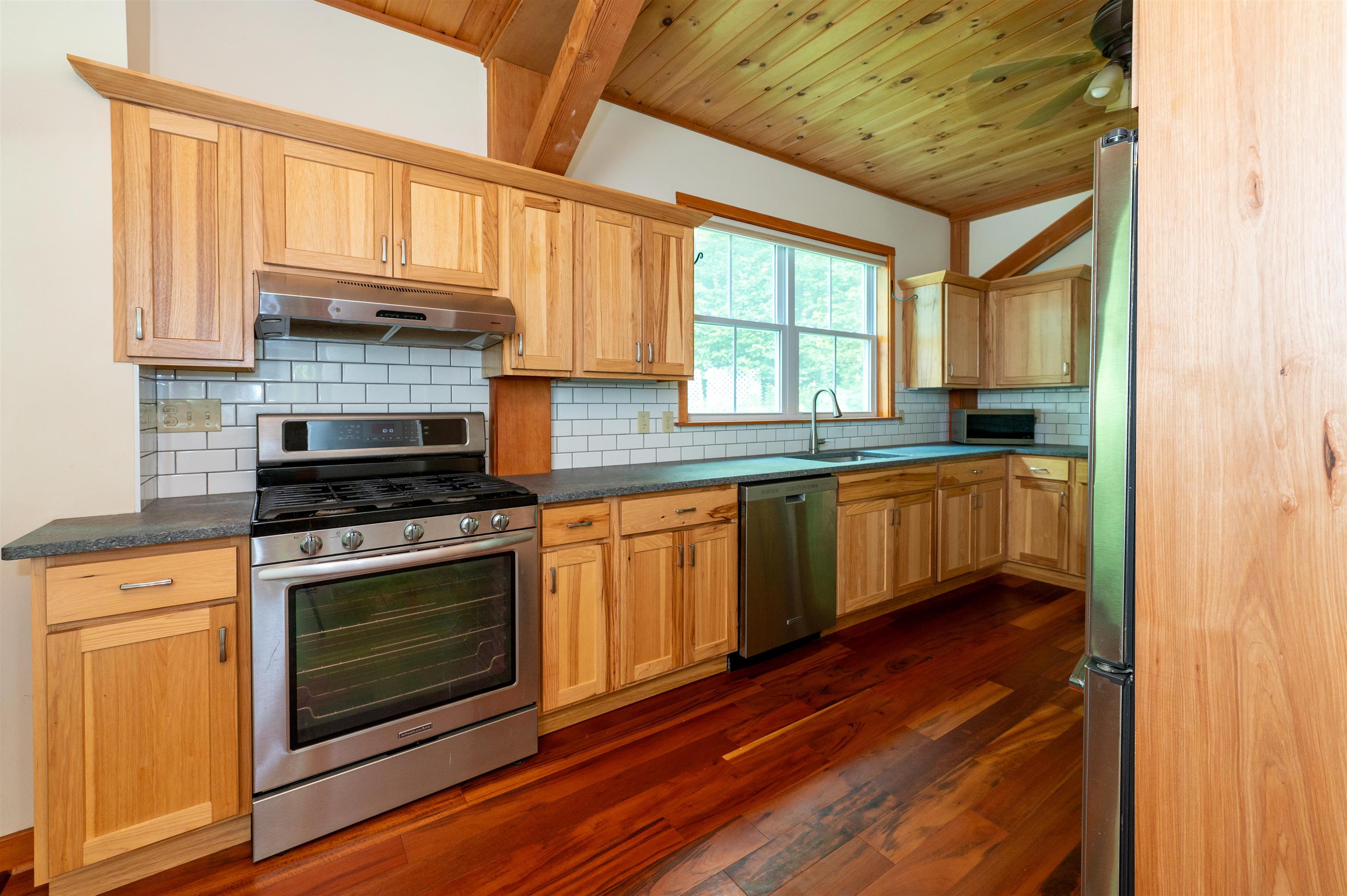 142 Old Coach Road Property Photo 6
