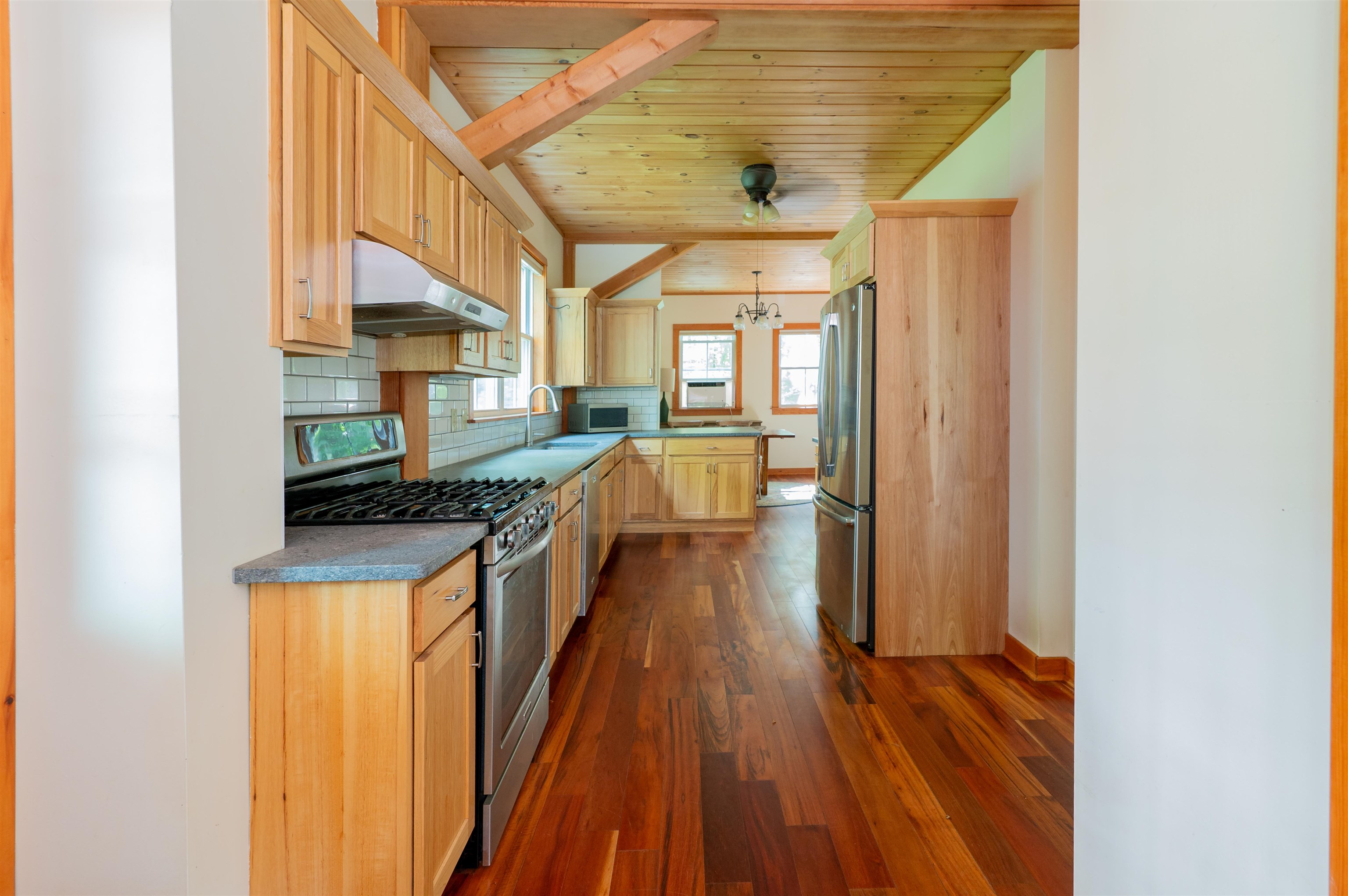 142 Old Coach Road Property Photo 7