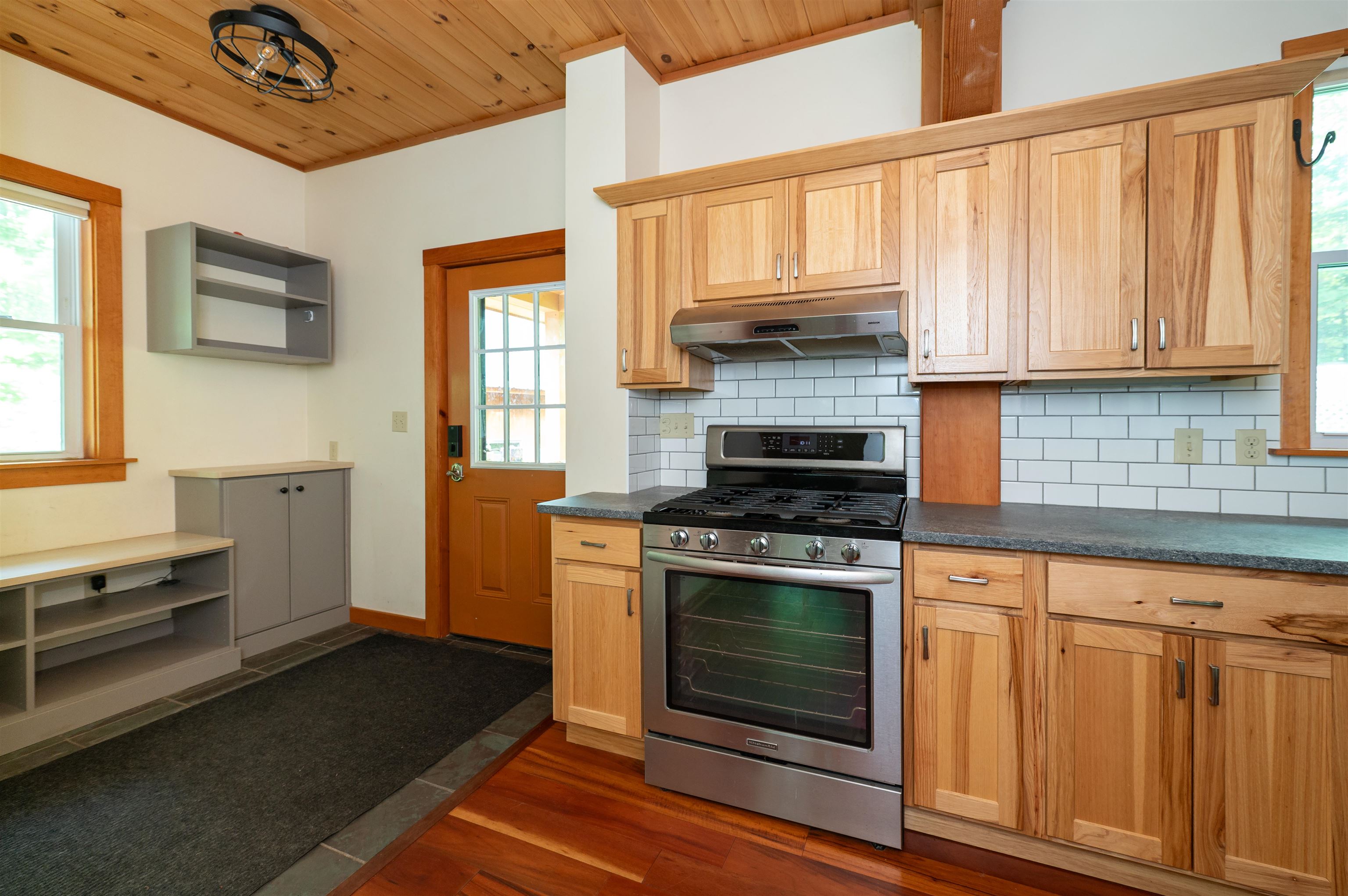 142 Old Coach Road Property Photo 8