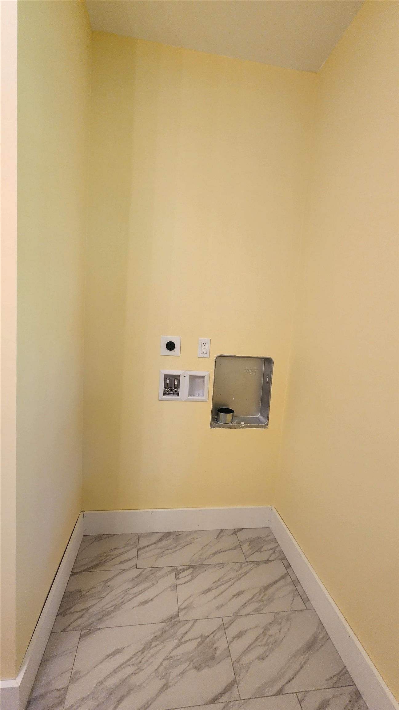 188 Wall Street Property Photo 30