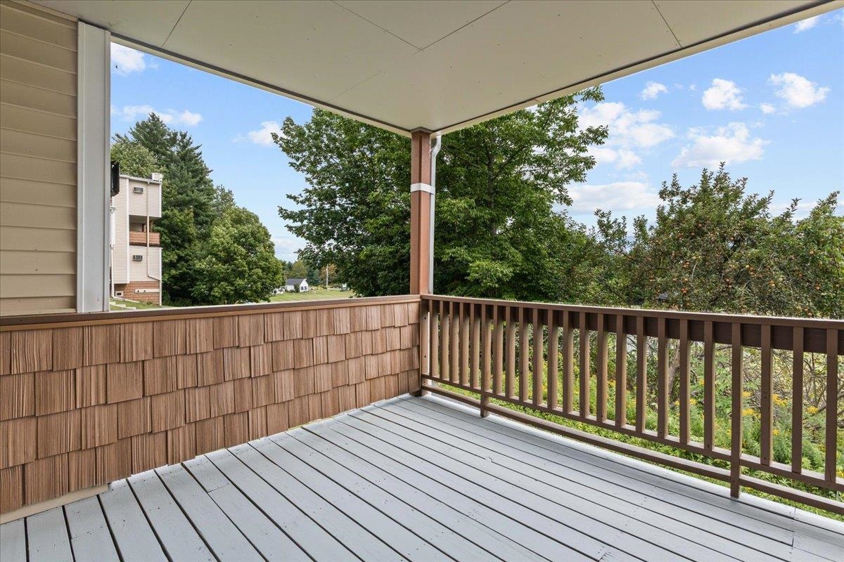 109 Mountainside Drive Property Photo 26