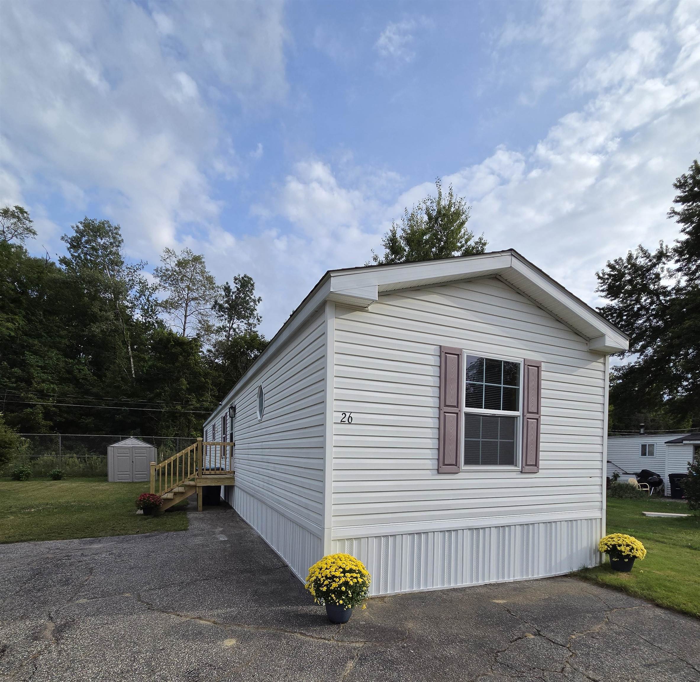 26 Longmeadow Drive Property Photo 1