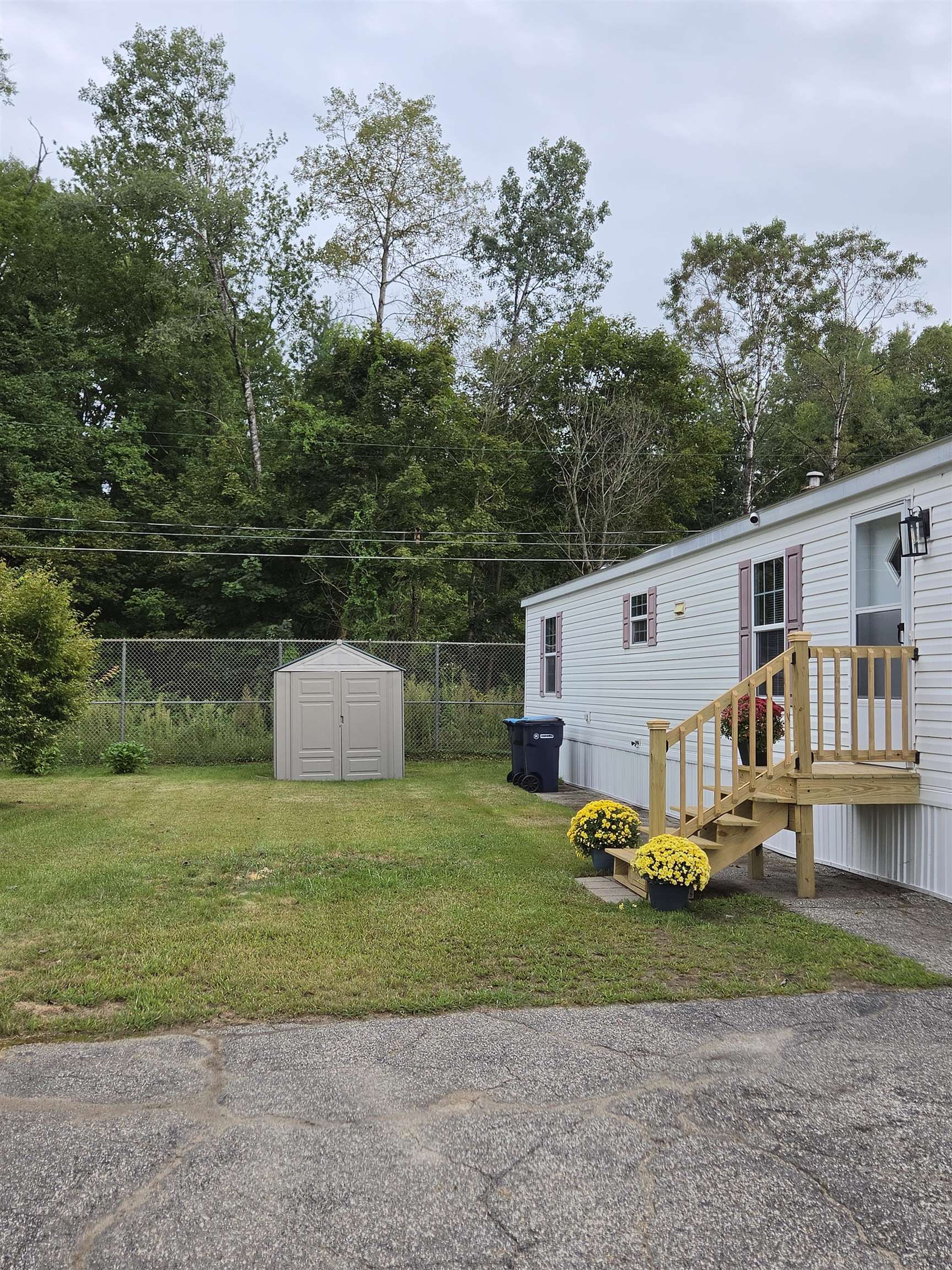 26 Longmeadow Drive Property Photo 3