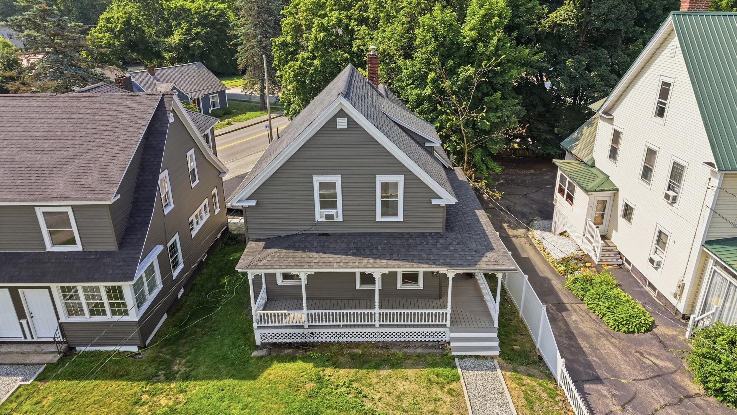 81 Gilford Avenue Property Photo 2