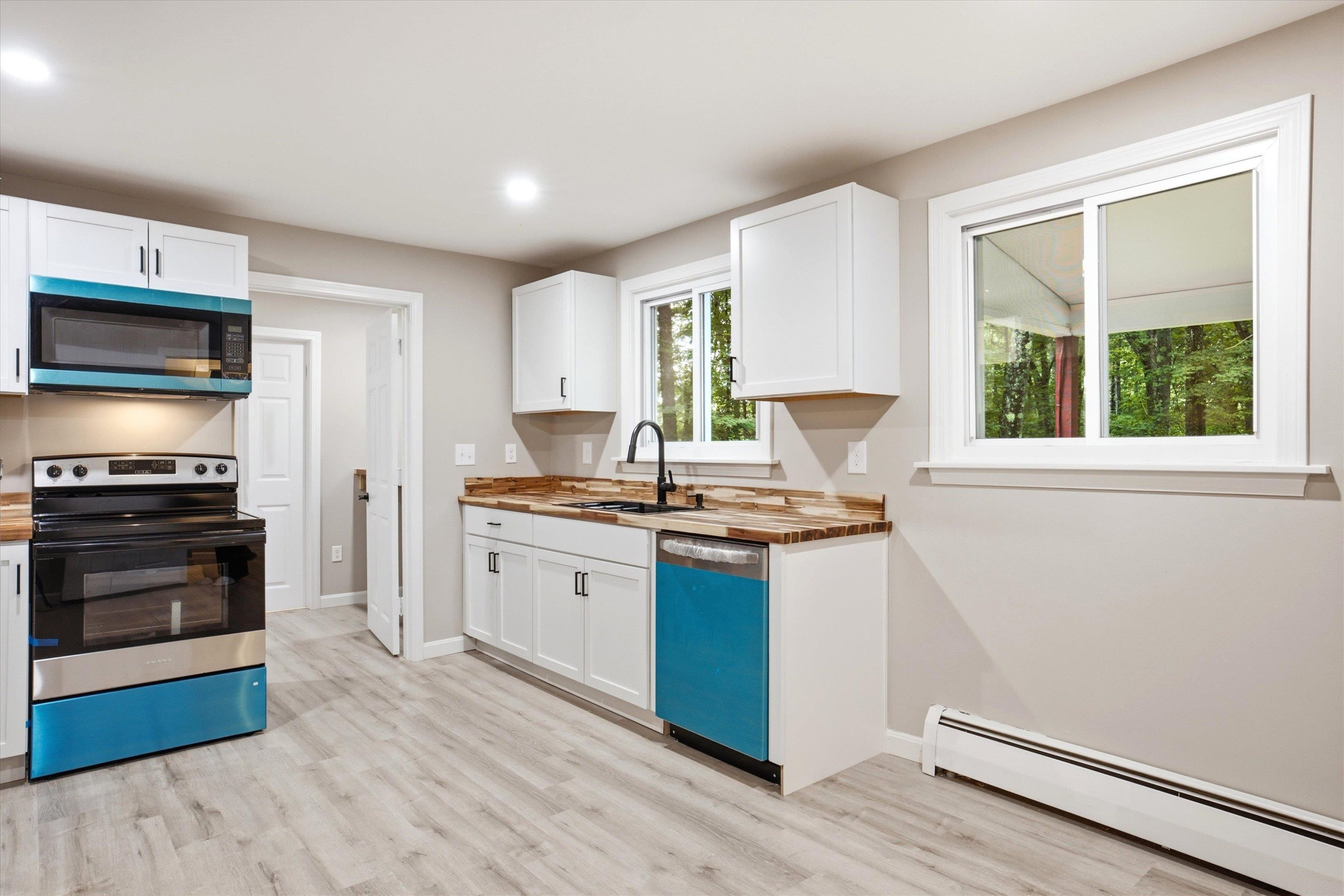 182 Buck Street Property Photo 14