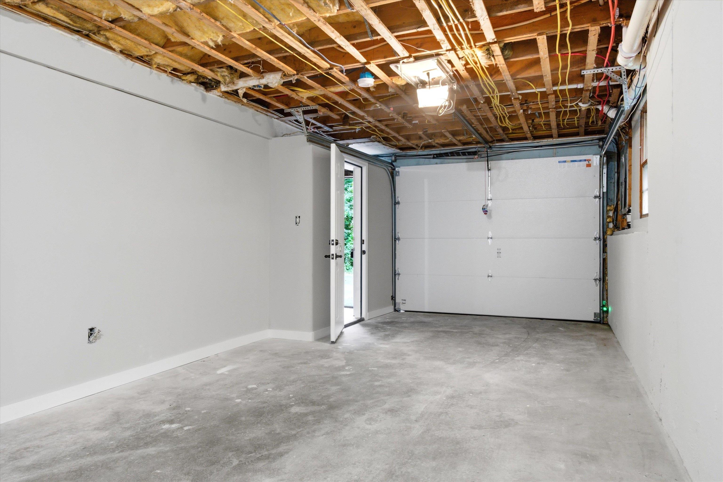 182 Buck Street Property Photo 23