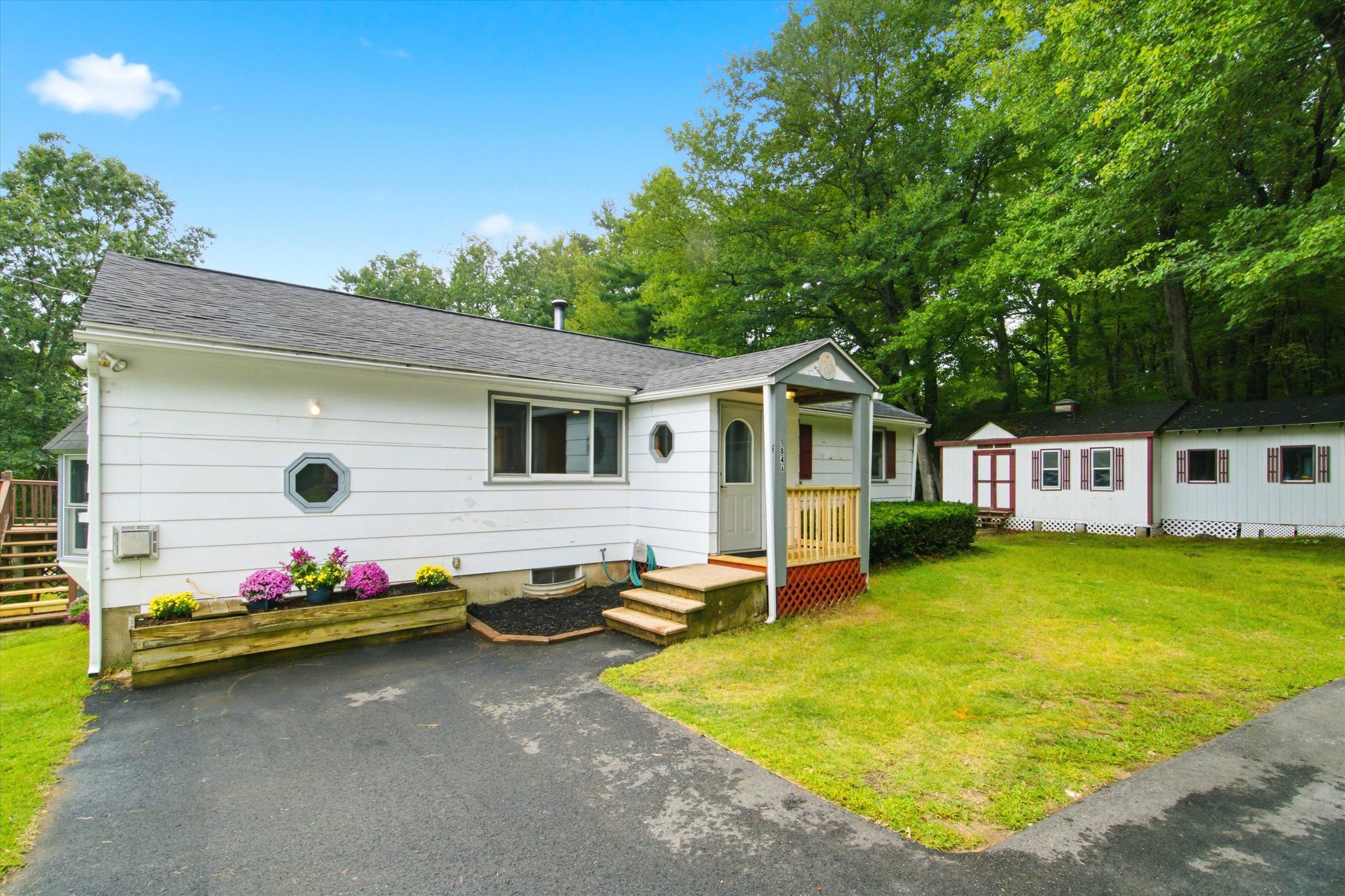 182 Buck Street Property Photo 27