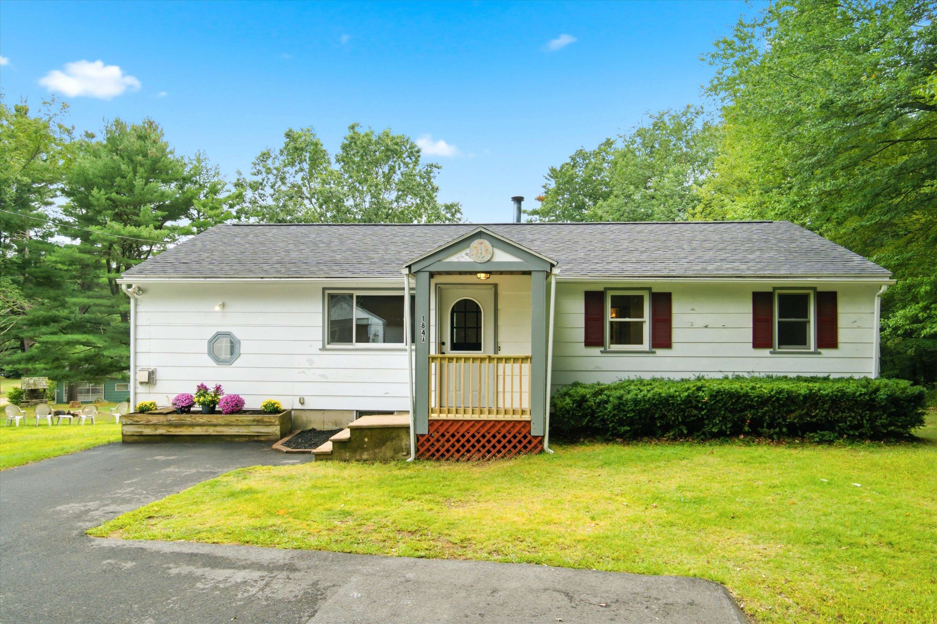 182 Buck Street Property Photo 28