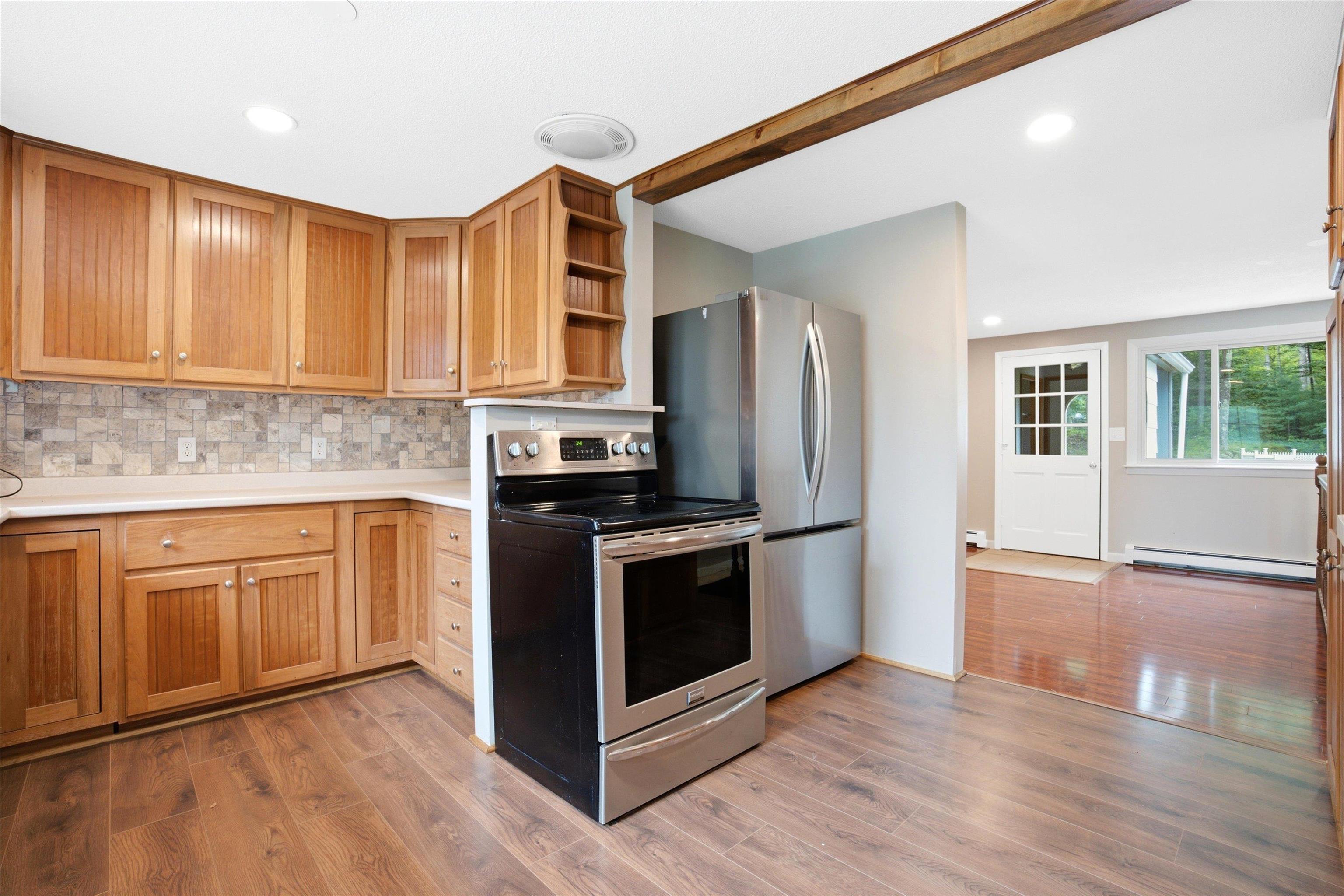182 Buck Street Property Photo 33