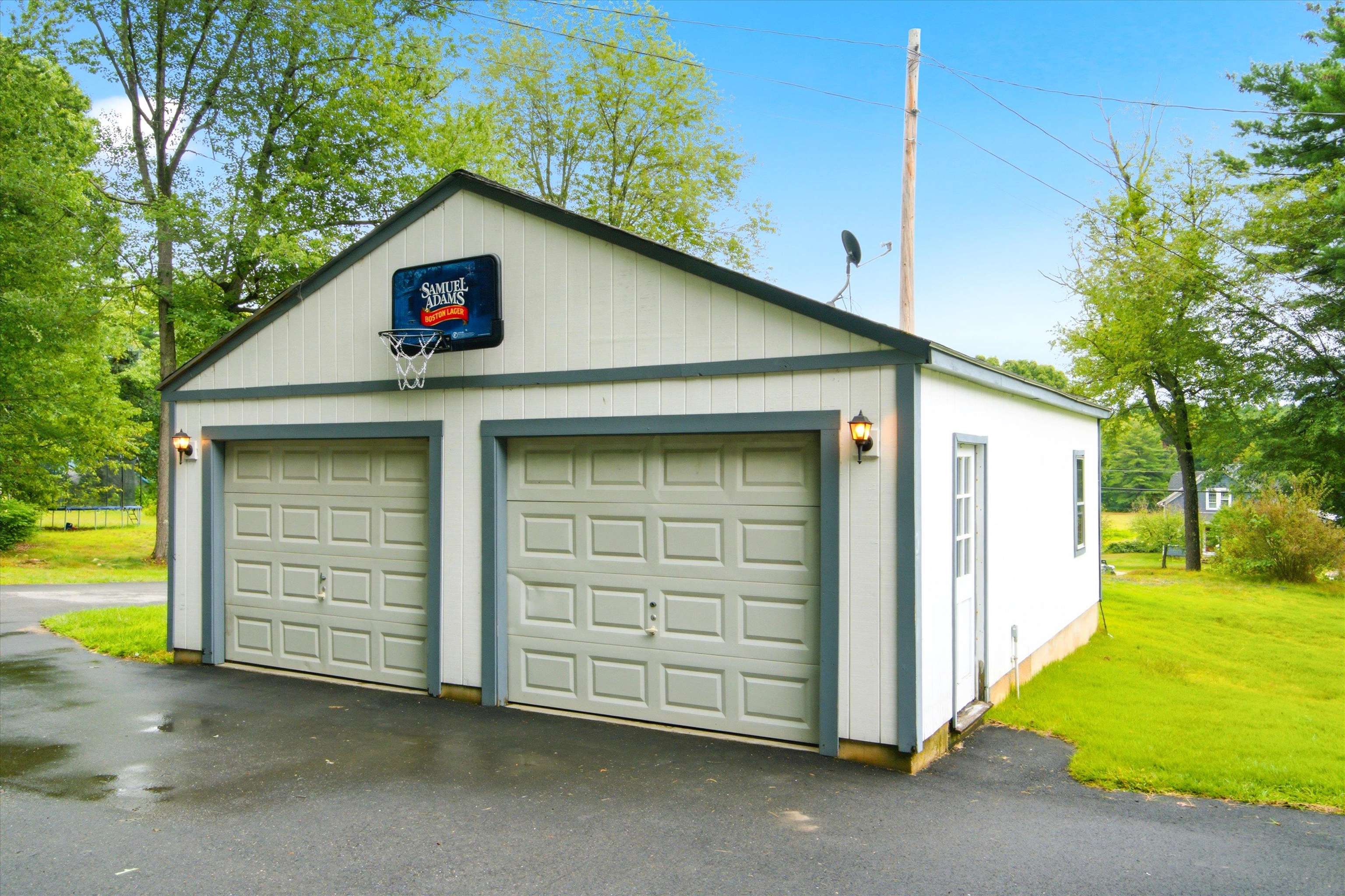 182 Buck Street Property Photo 47