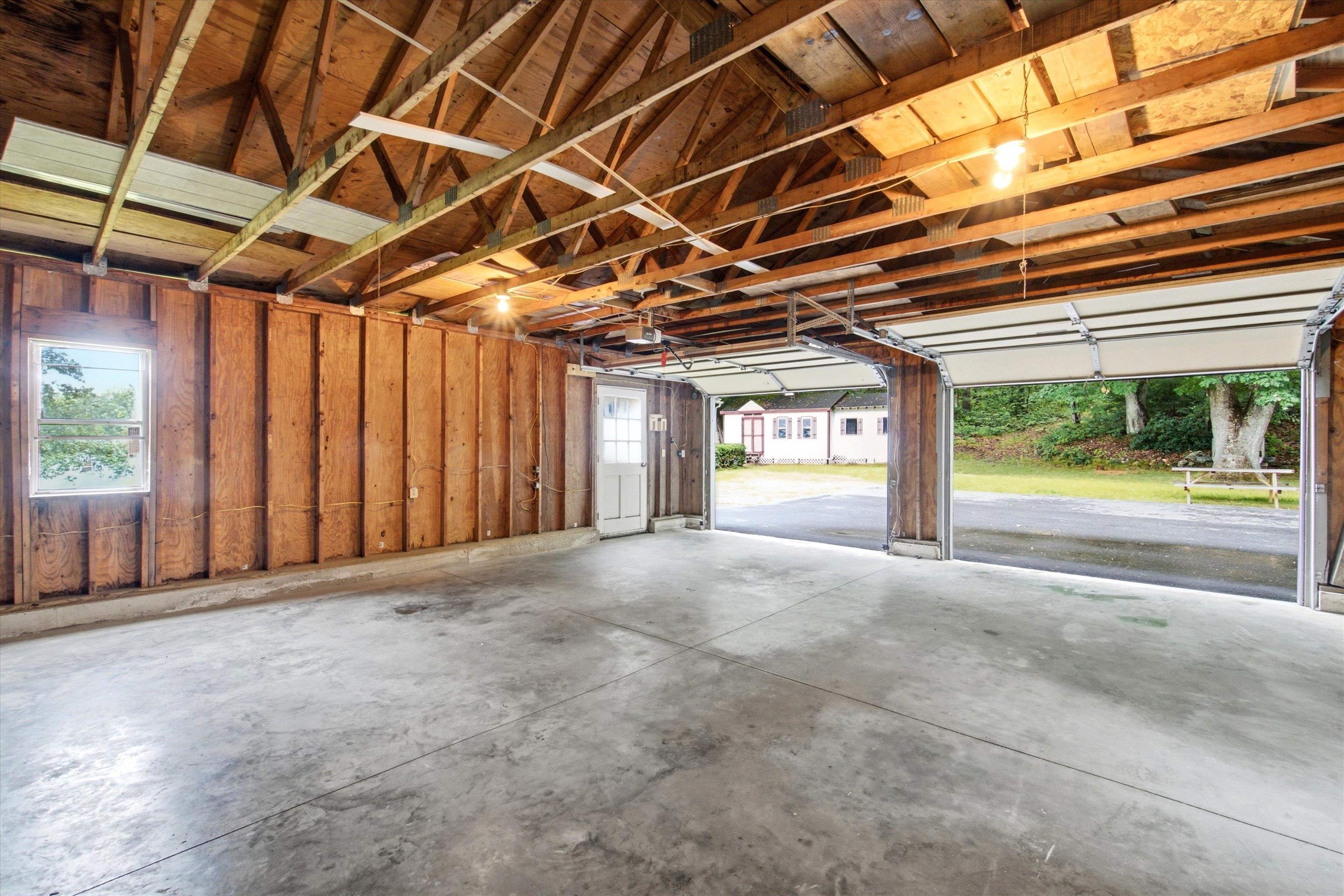 182 Buck Street Property Photo 48