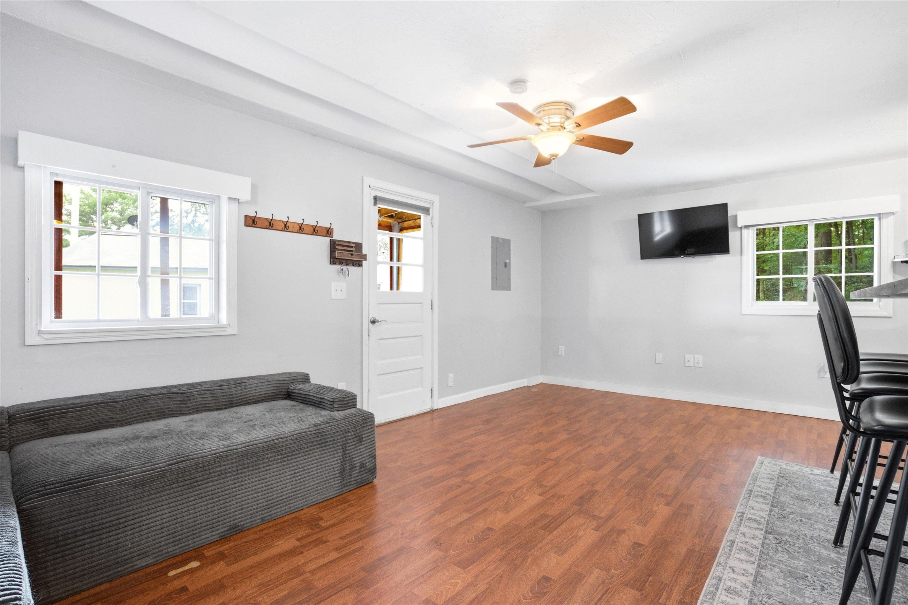 182 Buck Street Property Photo 55