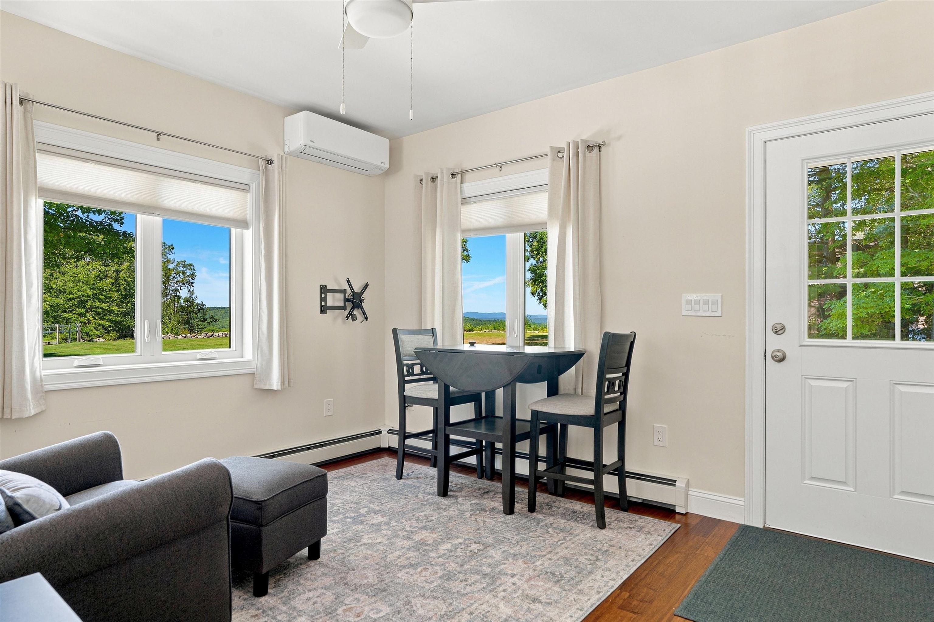 9 Audley Divide Property Photo 21