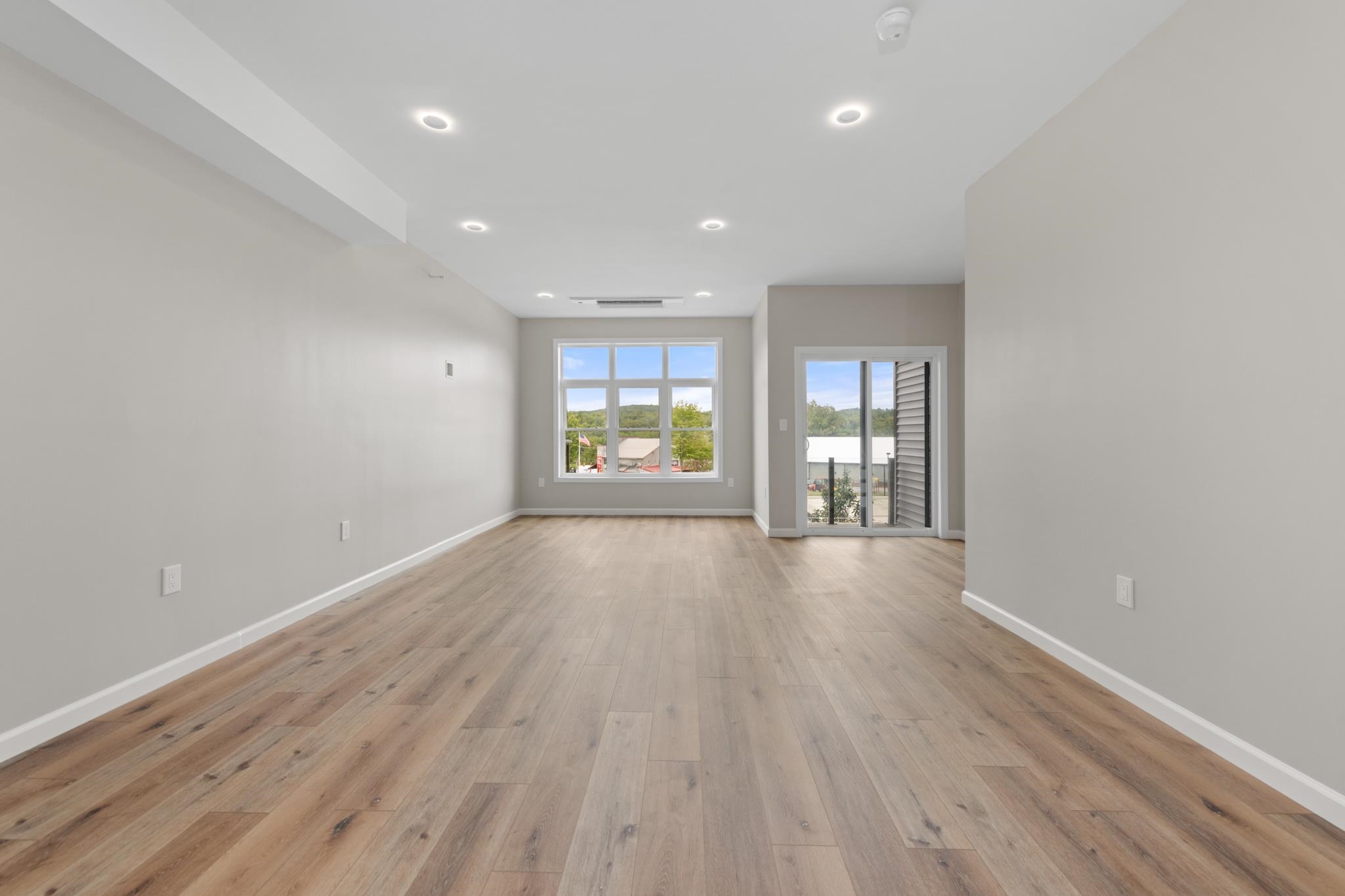 12 Cobblestone Court Property Photo 13