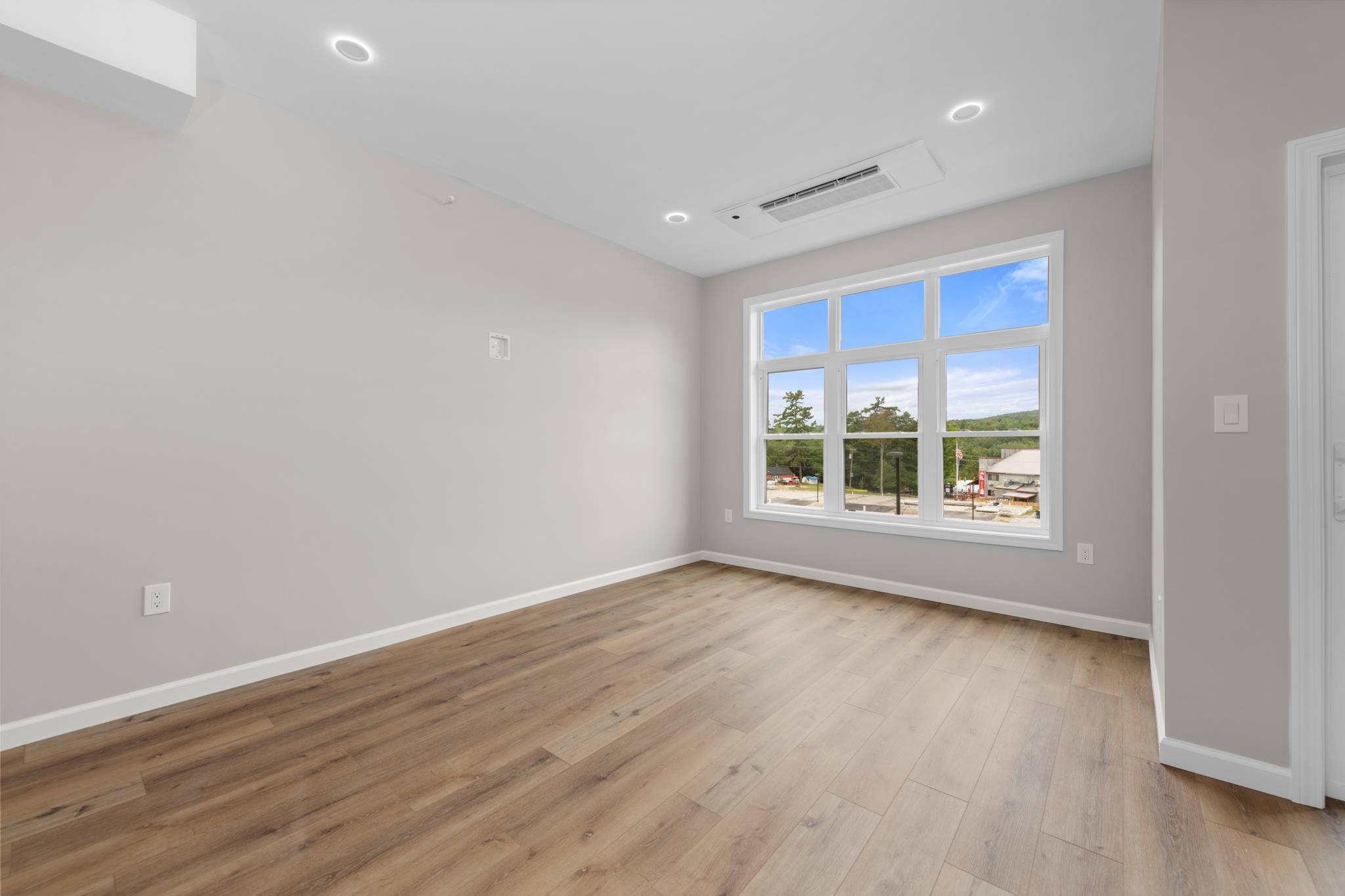 12 Cobblestone Court Property Photo 14