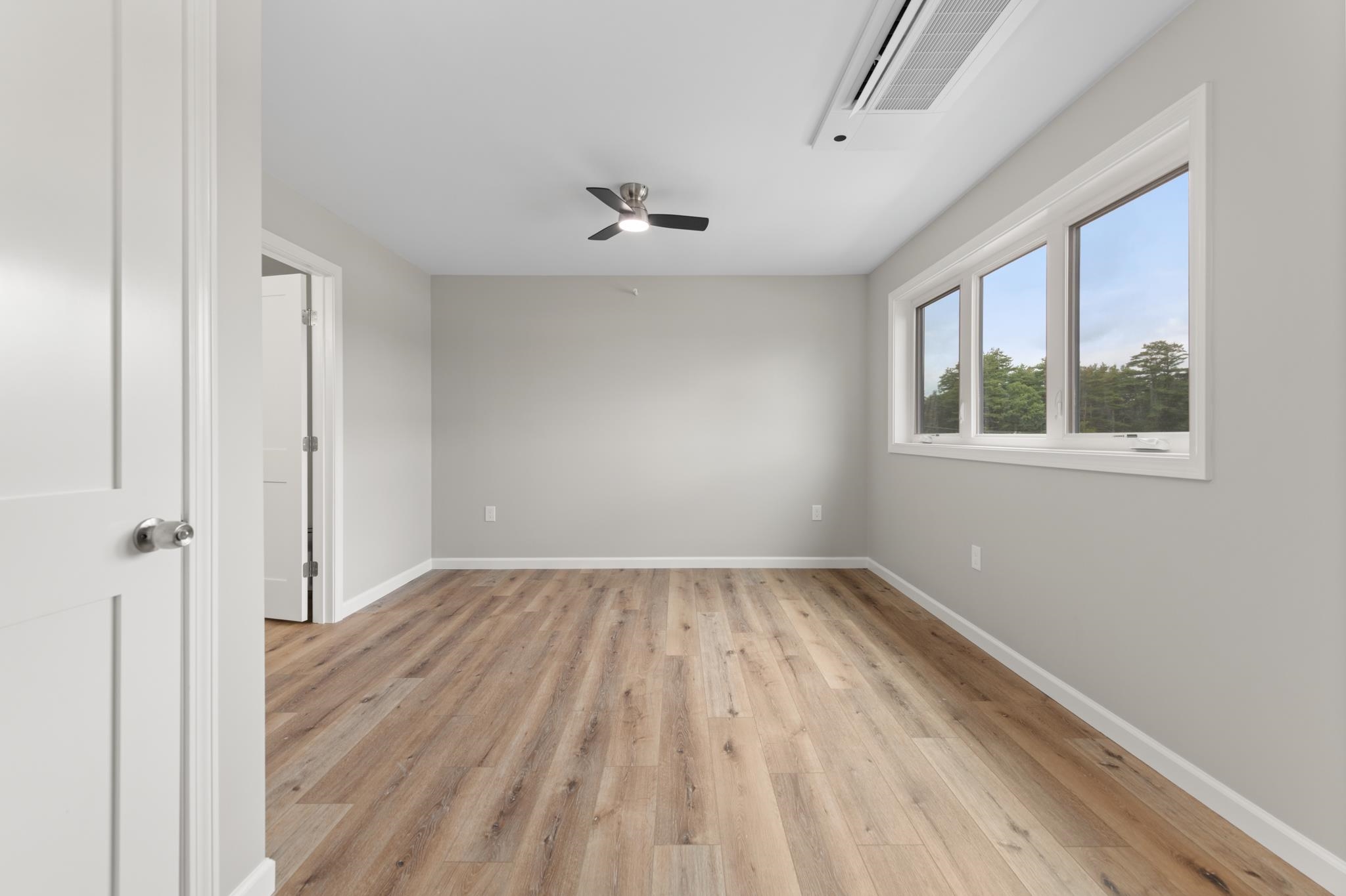 12 Cobblestone Court Property Photo 24
