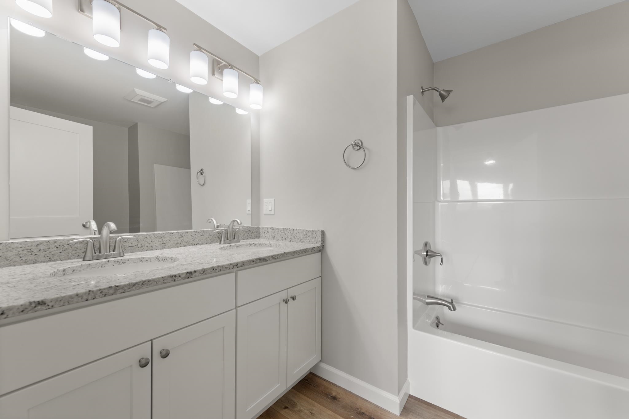 12 Cobblestone Court Property Photo 25