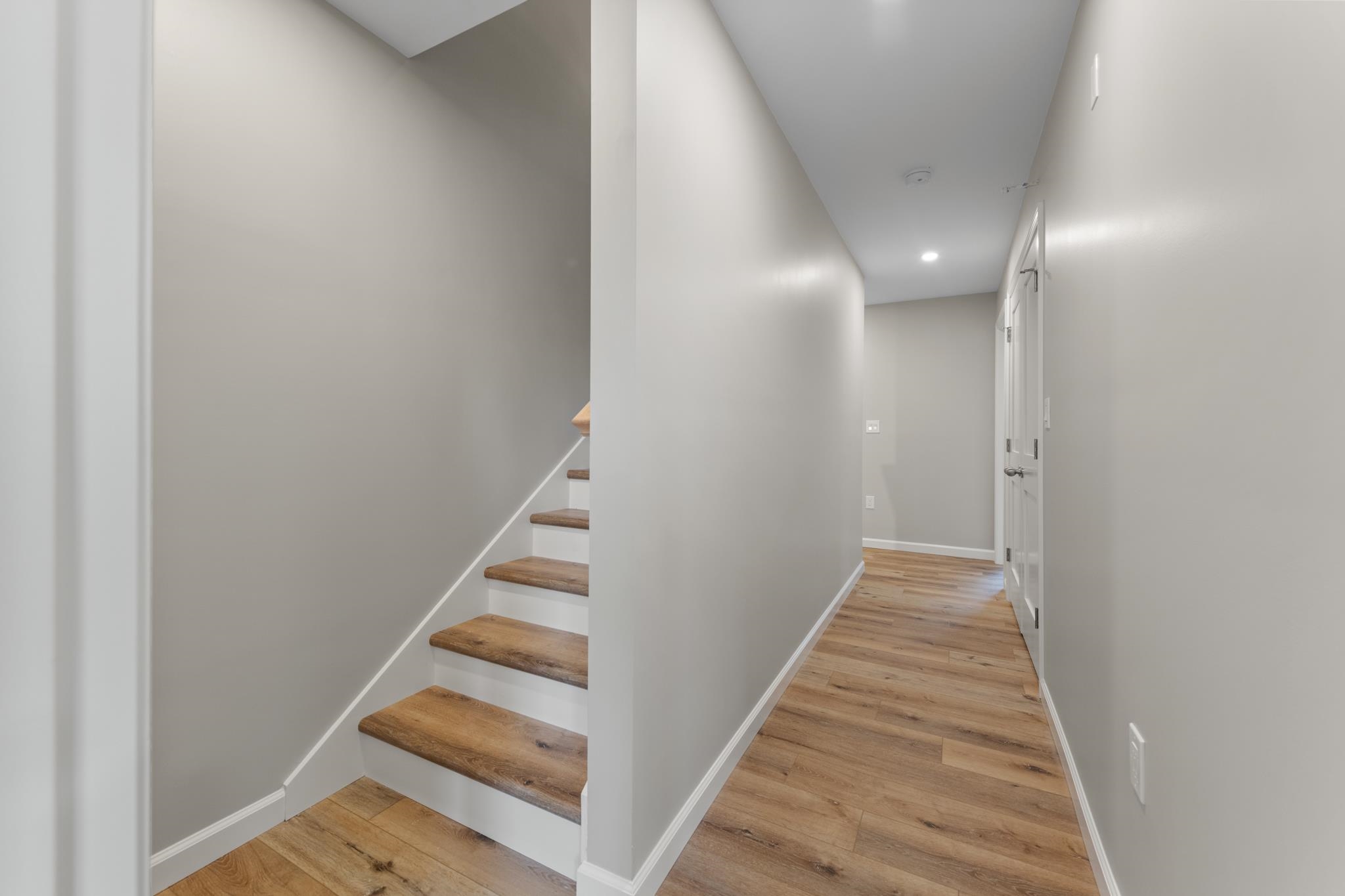 12 Cobblestone Court Property Photo 27