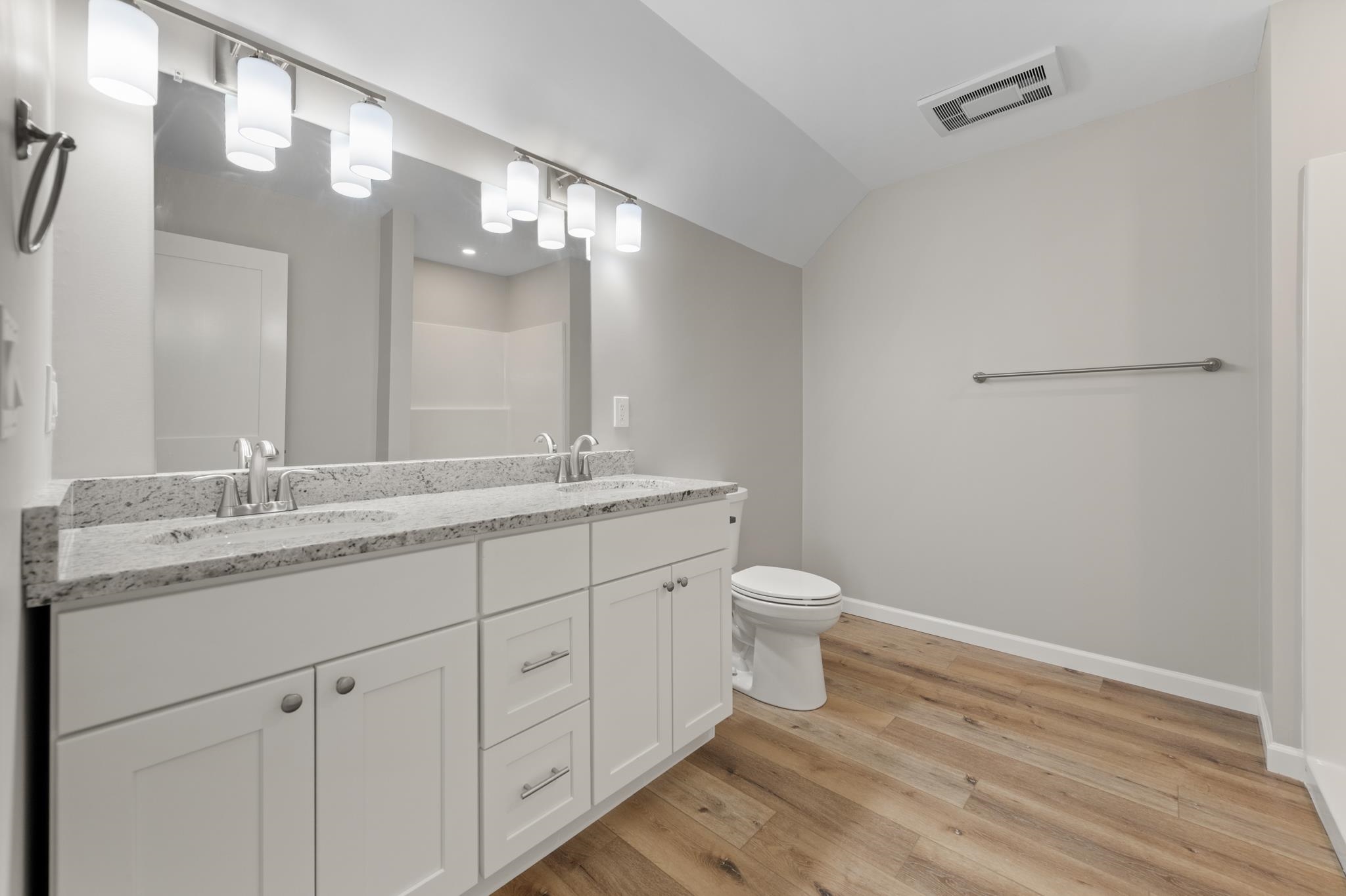 12 Cobblestone Court Property Photo 31