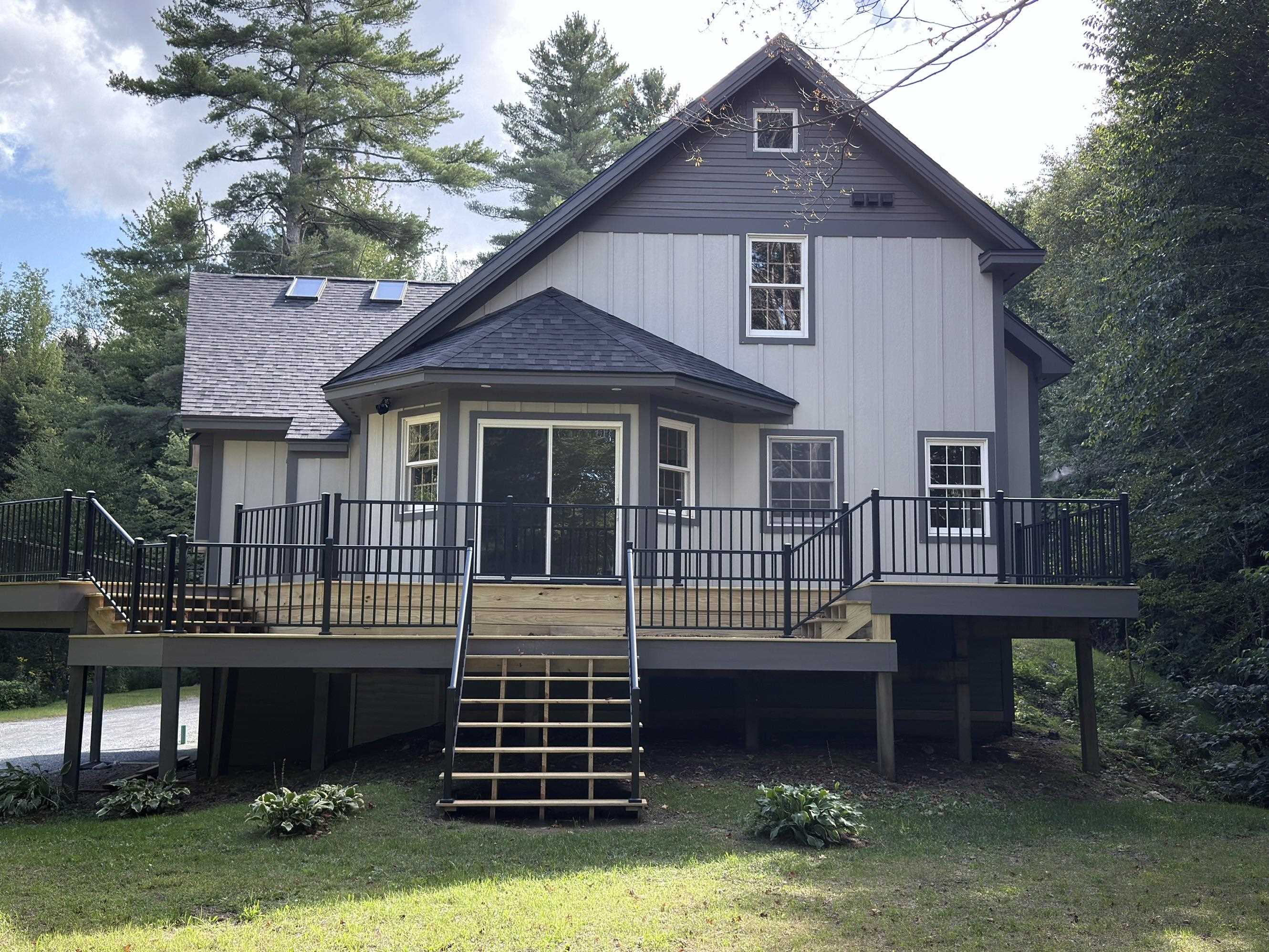341 Black Bear Run Property Photo 2