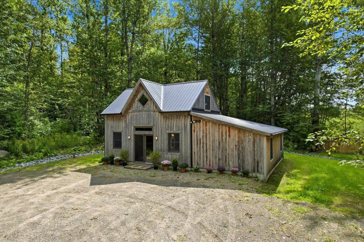 2734 Gore Road Property Photo 3