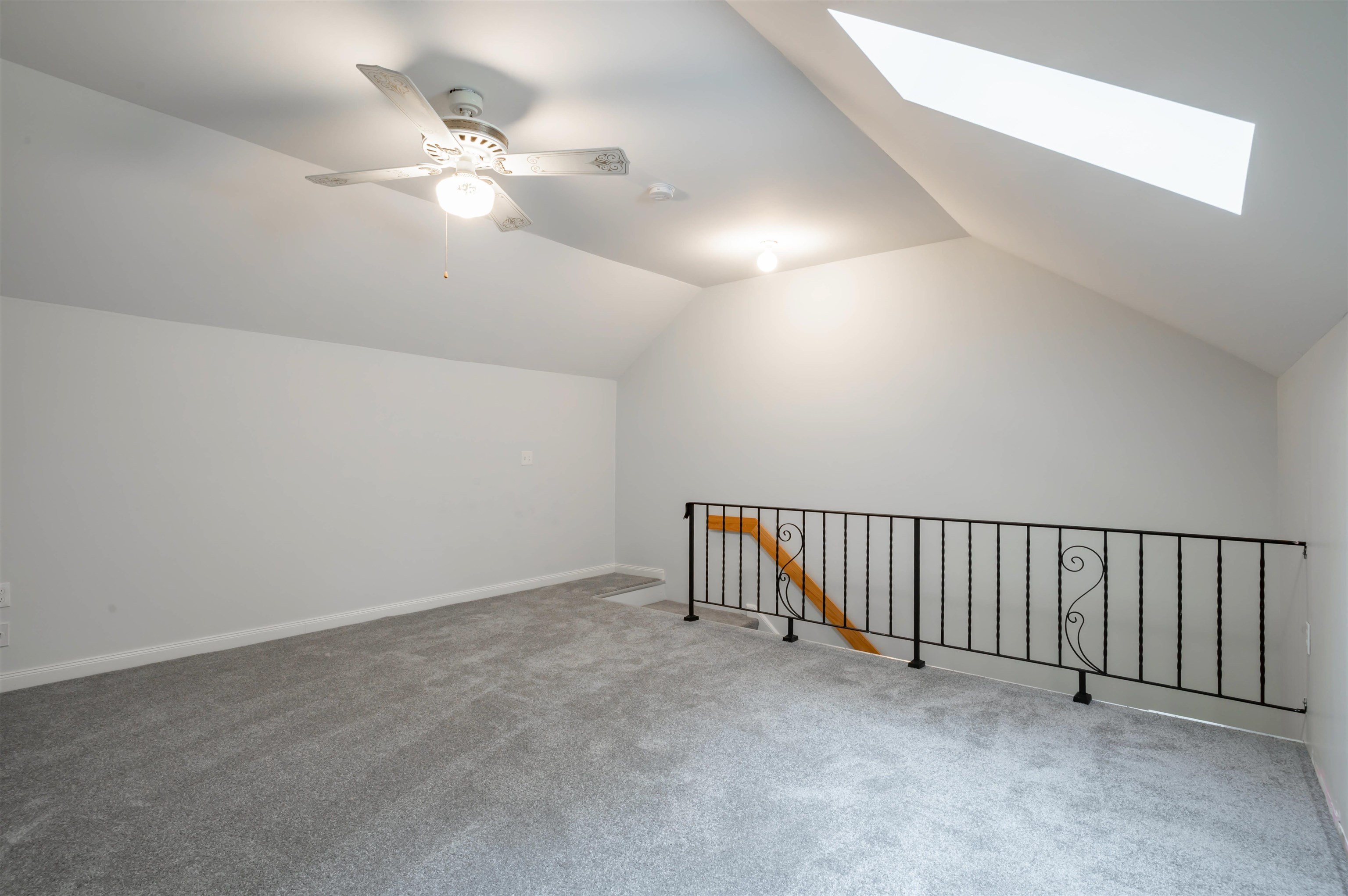 1465 Hooksett Road Property Photo 15