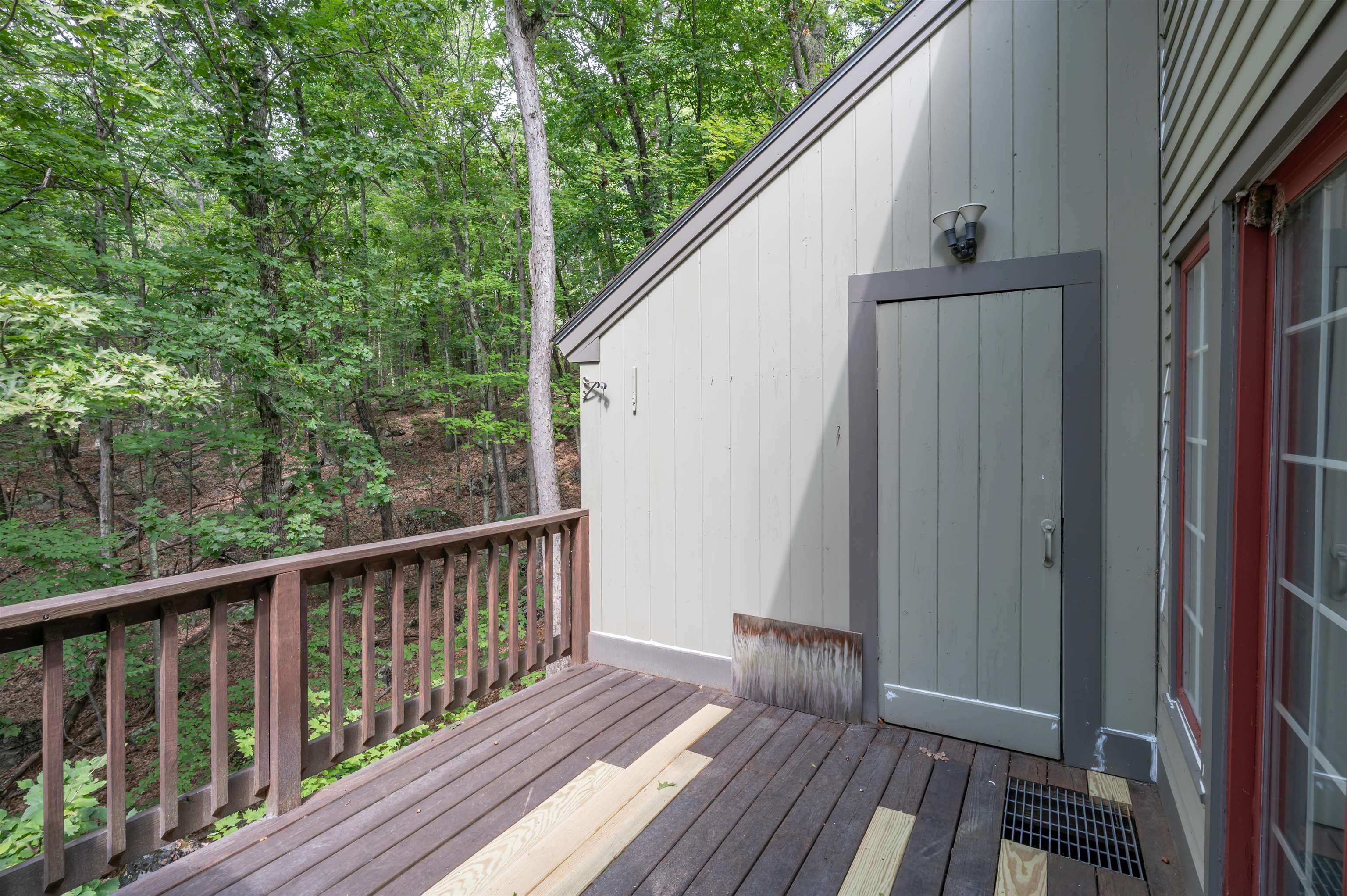 1465 Hooksett Road Property Photo 37
