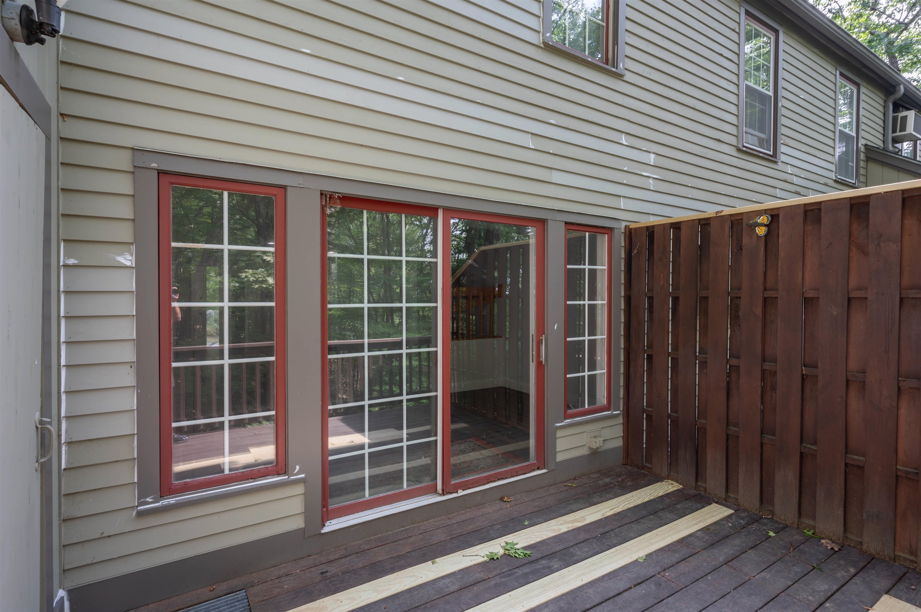1465 Hooksett Road Property Photo 40
