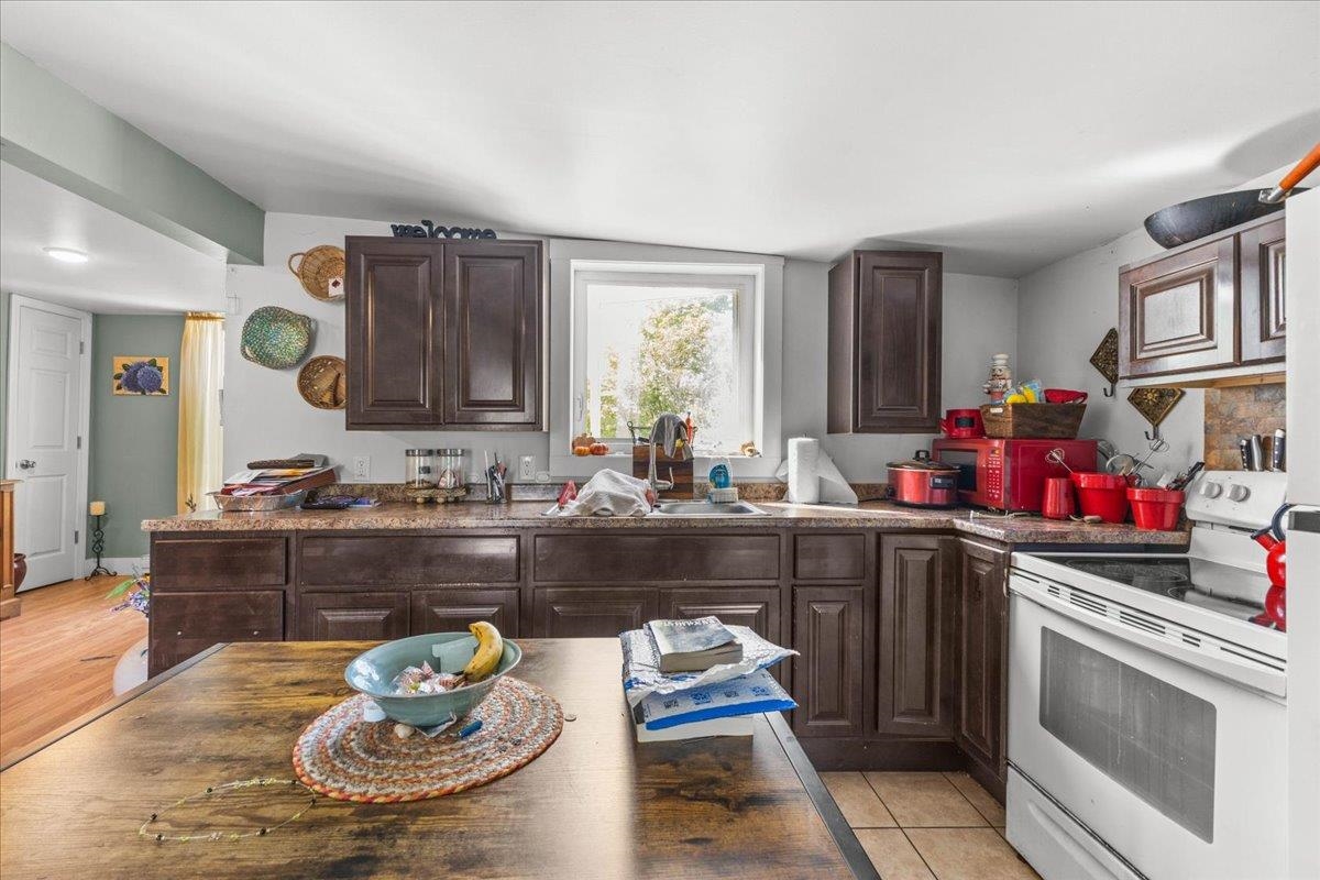 9 Bianchi Street Property Photo 21