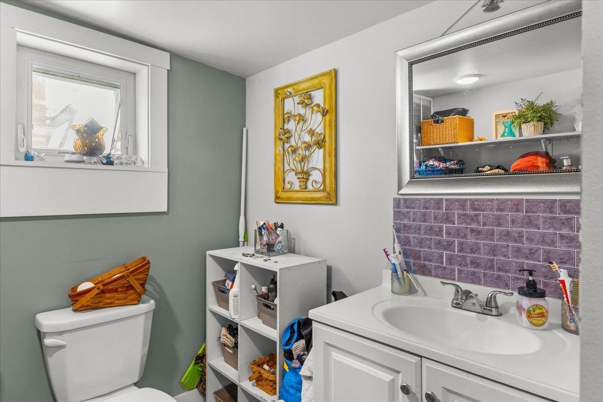 9 Bianchi Street Property Photo 24