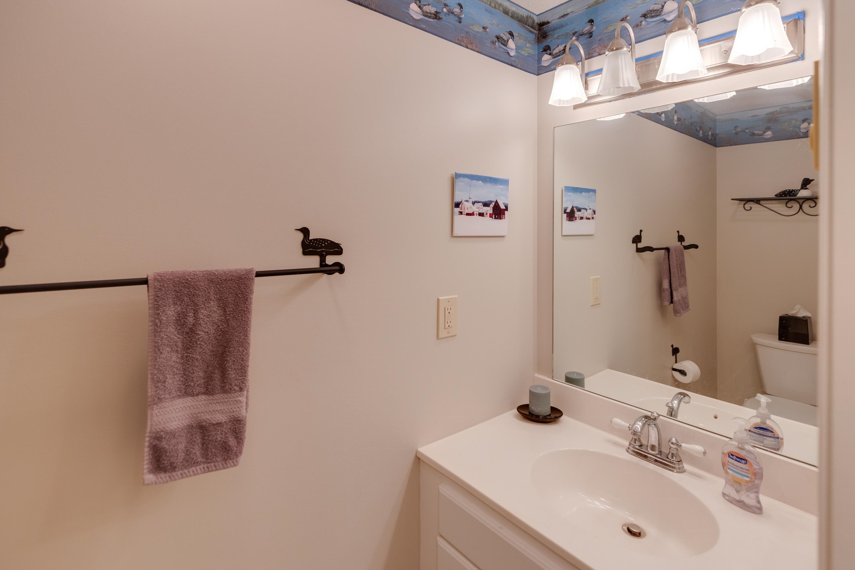 18 Ridge Drive C Property Photo 8