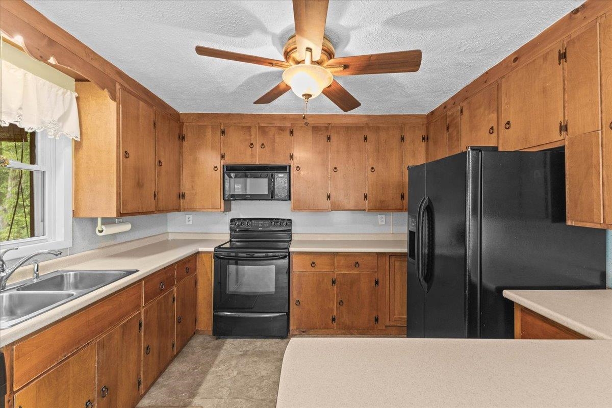 1085 Lamkin Street Property Photo 12