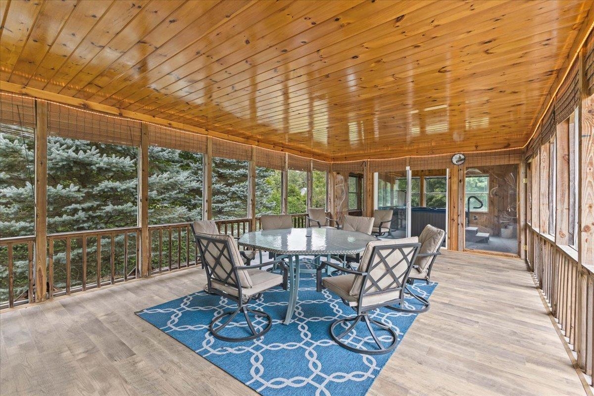 1085 Lamkin Street Property Photo 18