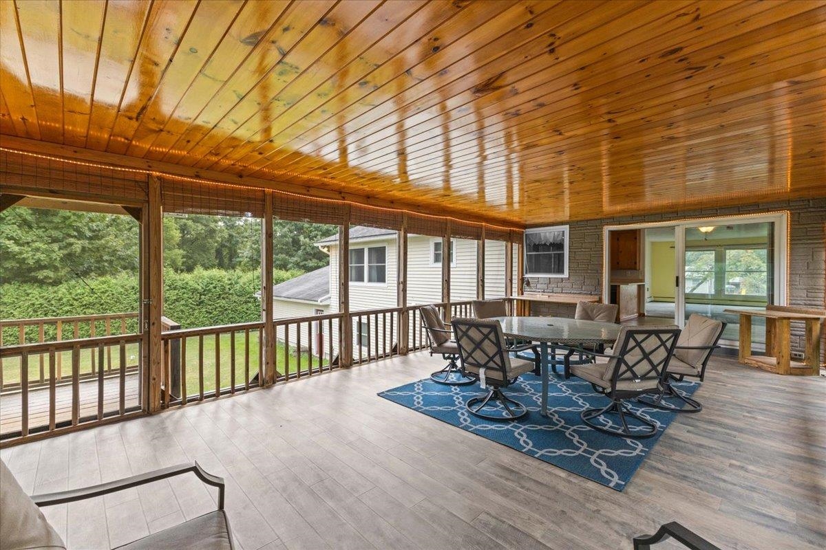 1085 Lamkin Street Property Photo 20
