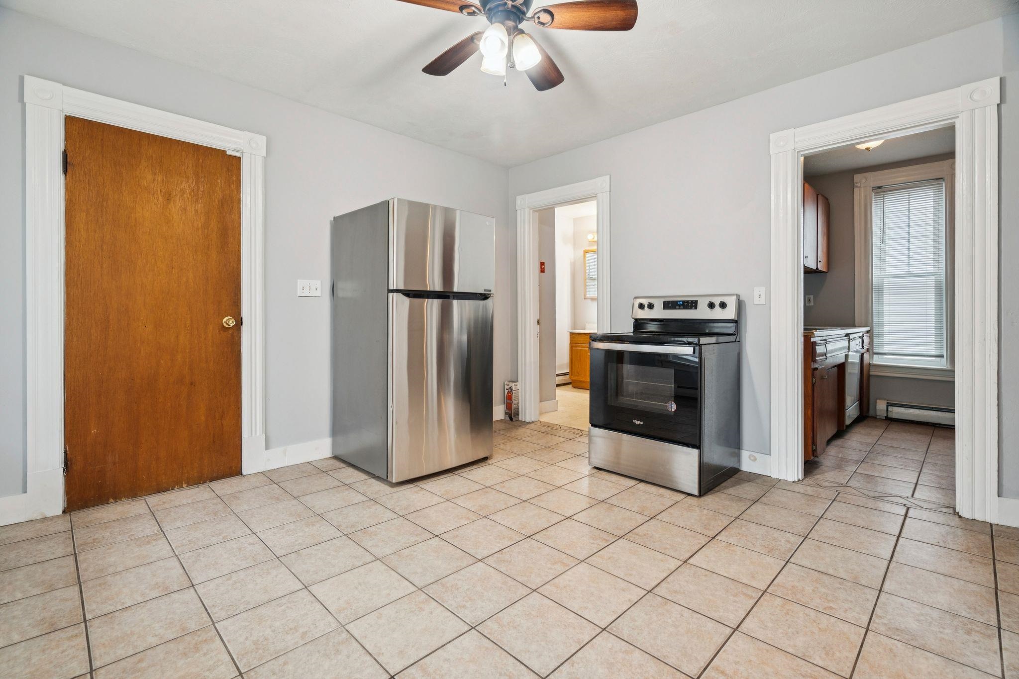 463 Lake Avenue Property Photo 15