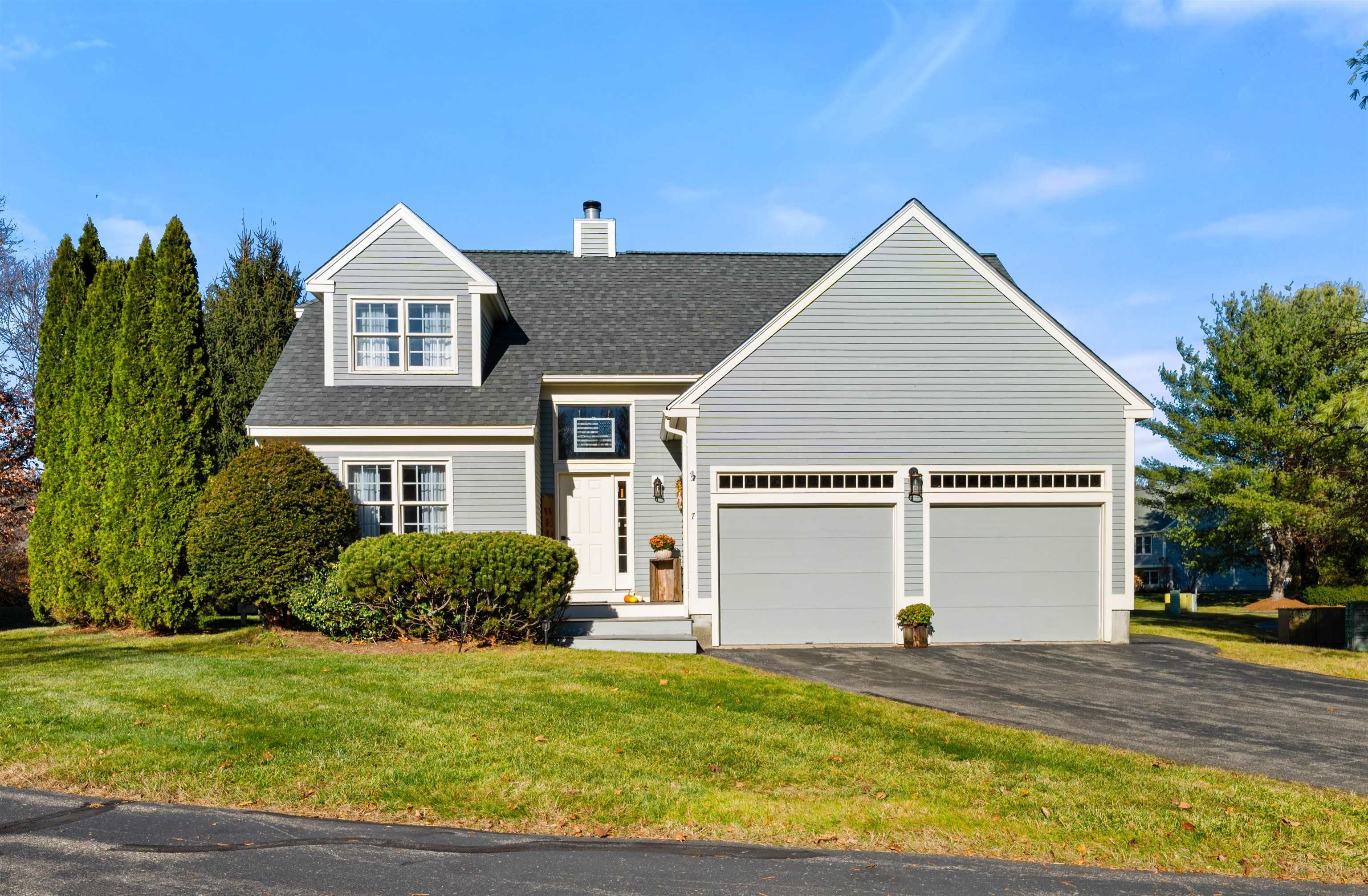 7 Fox Run Road Property Photo 1