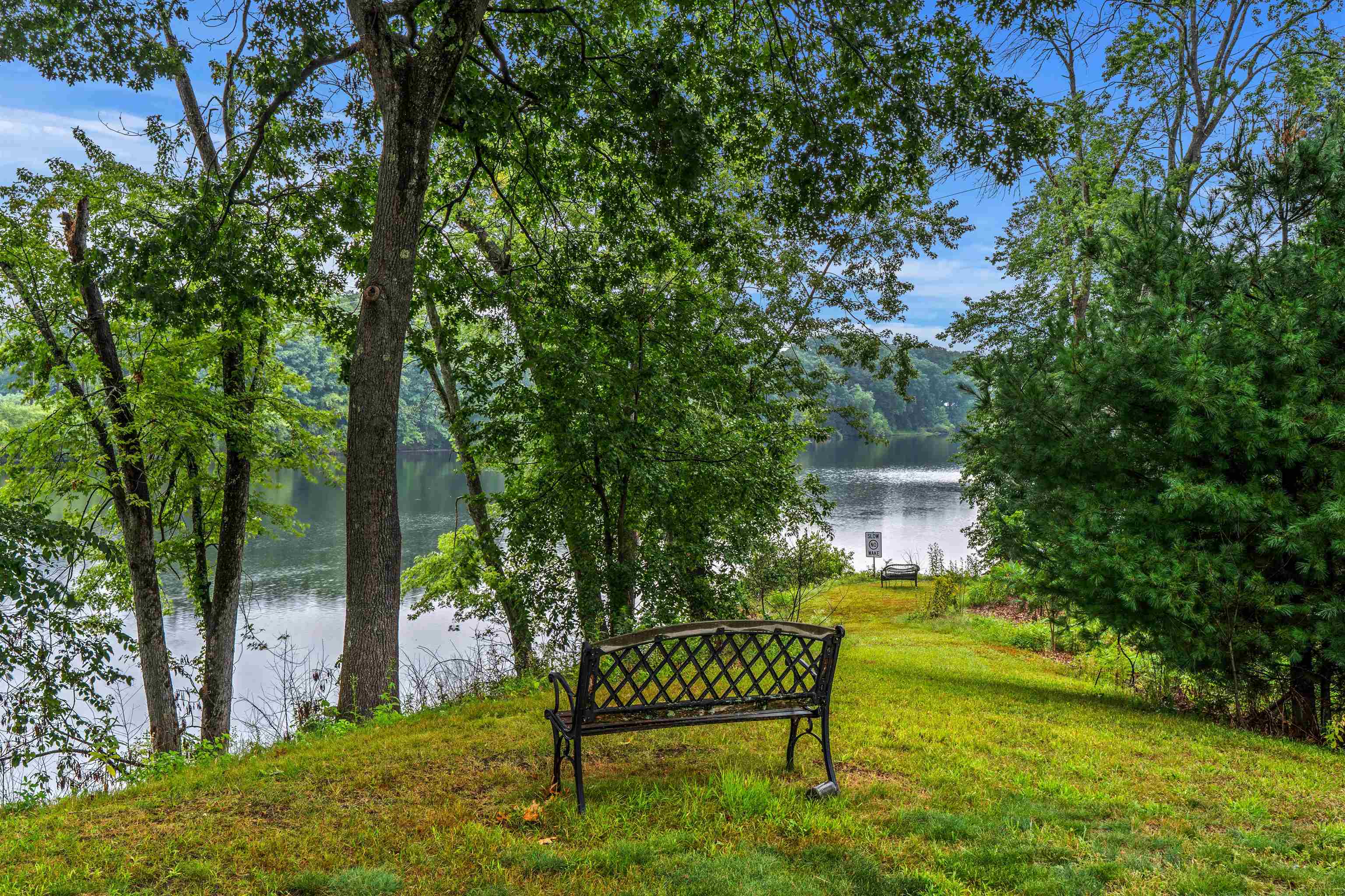 33 Walden Pond Drive Property Photo 4