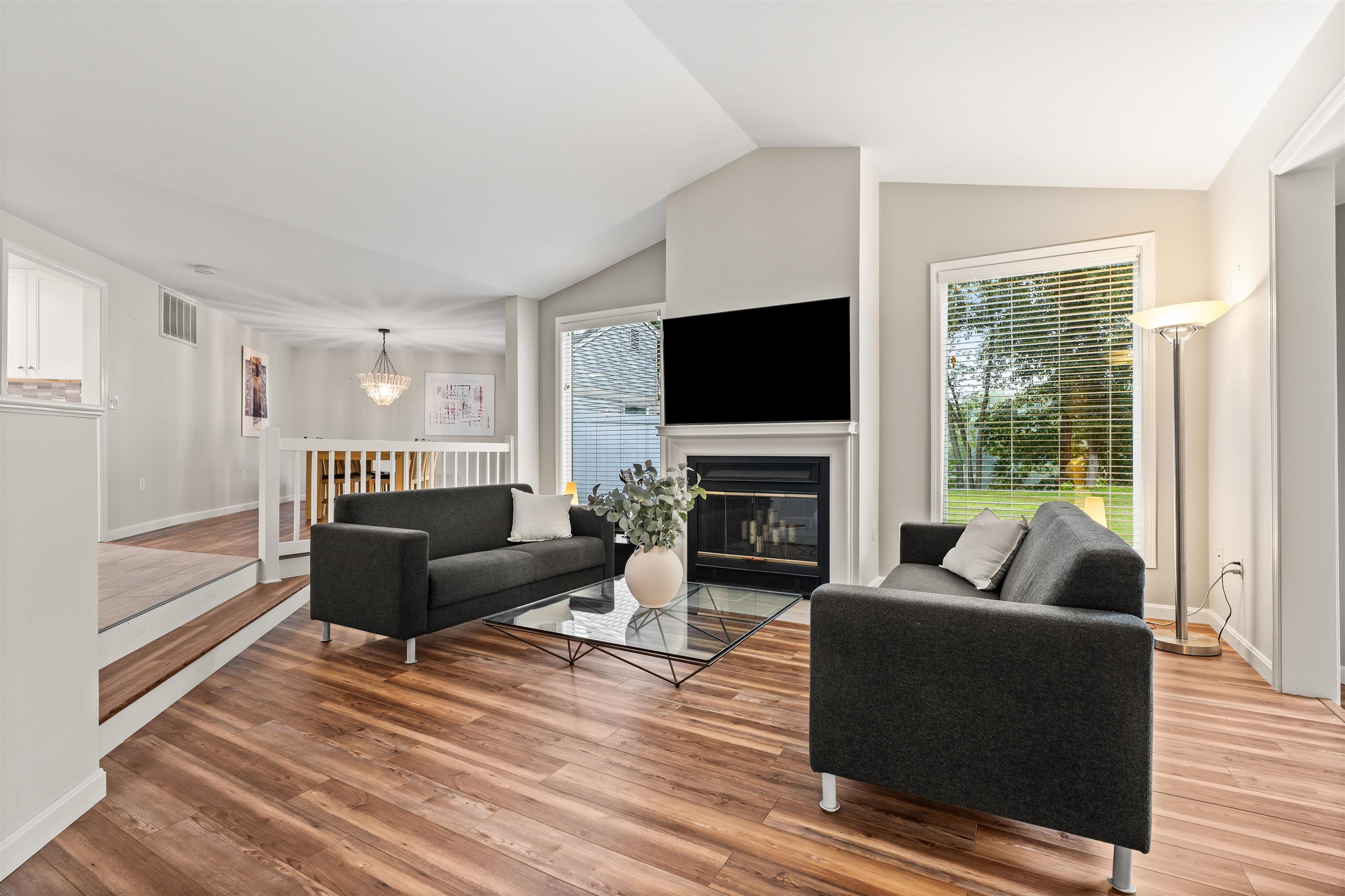 33 Walden Pond Drive Property Photo 11