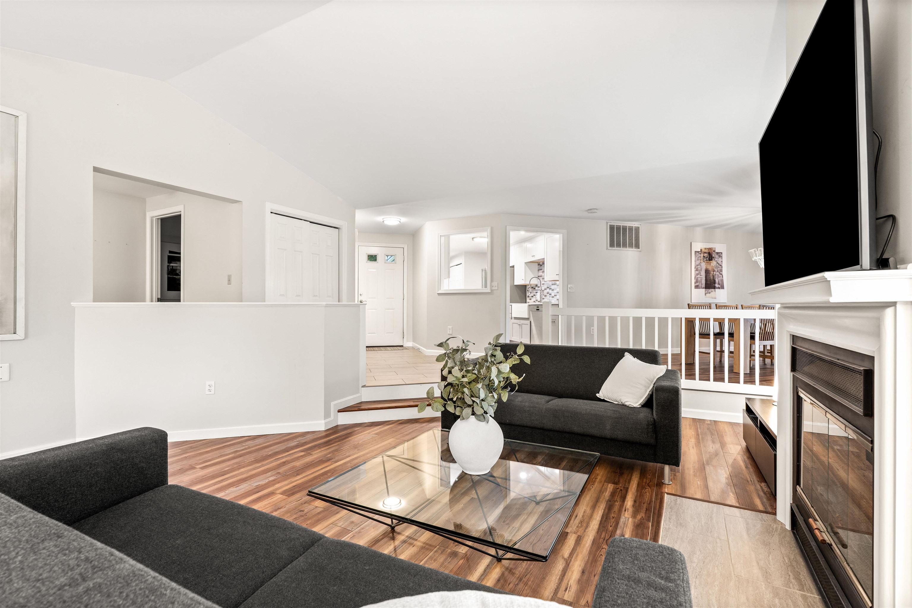 33 Walden Pond Drive Property Photo 12