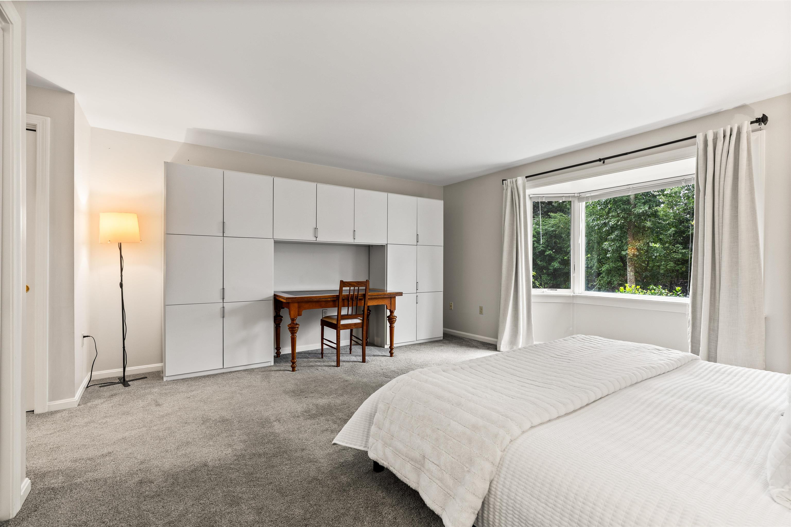 33 Walden Pond Drive Property Photo 38