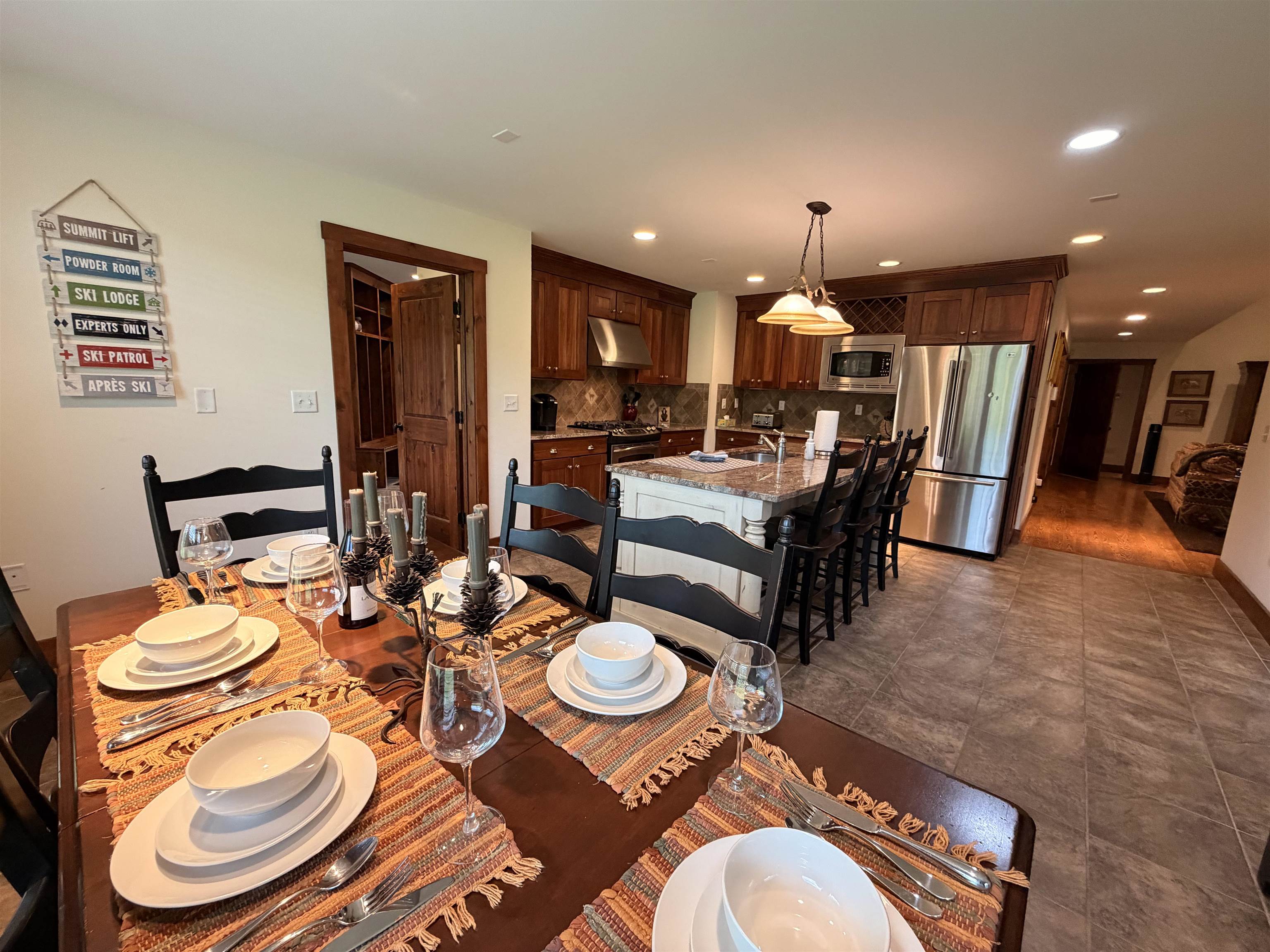 4 Encore Place Property Photo 13