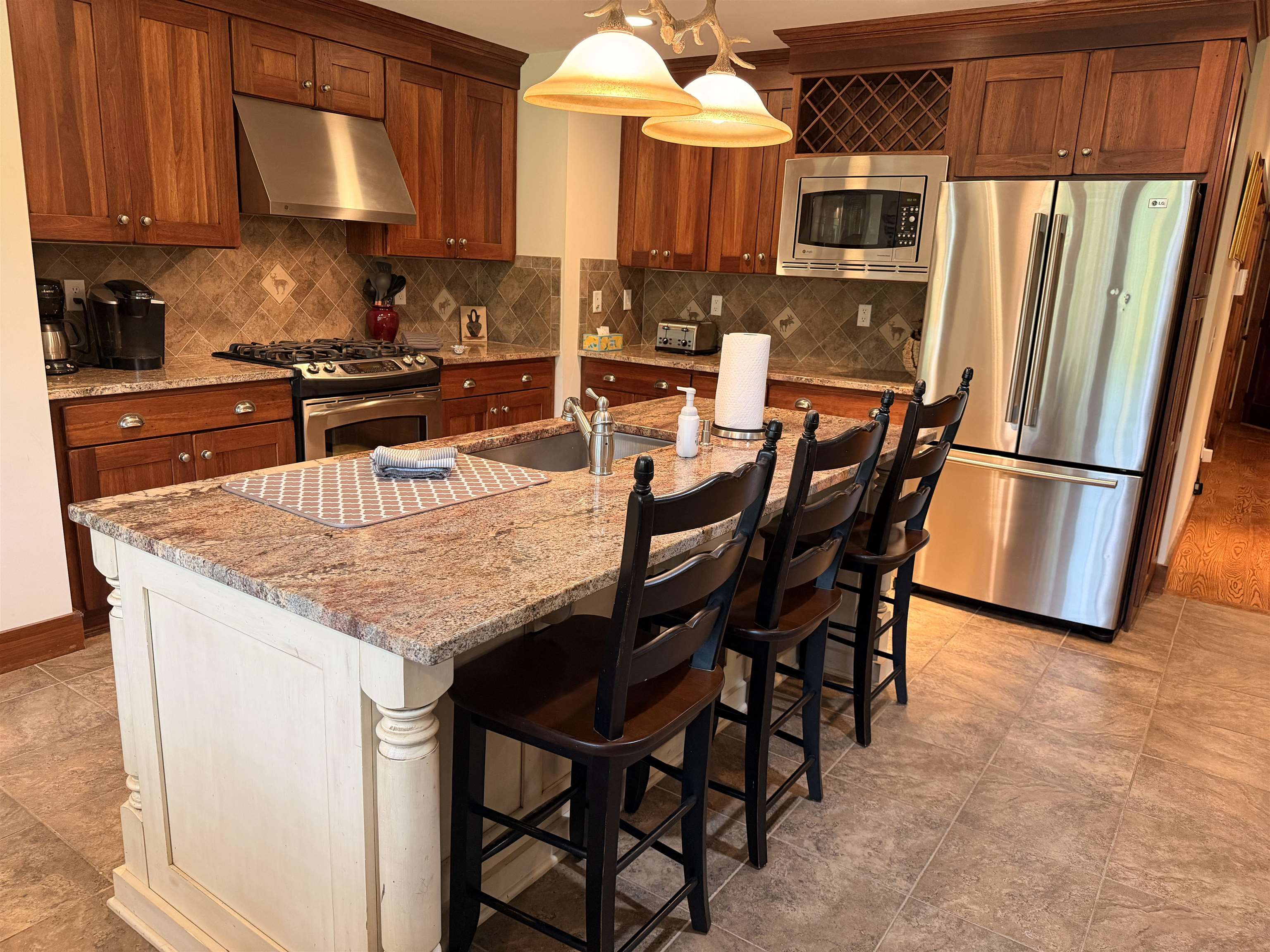 4 Encore Place Property Photo 14