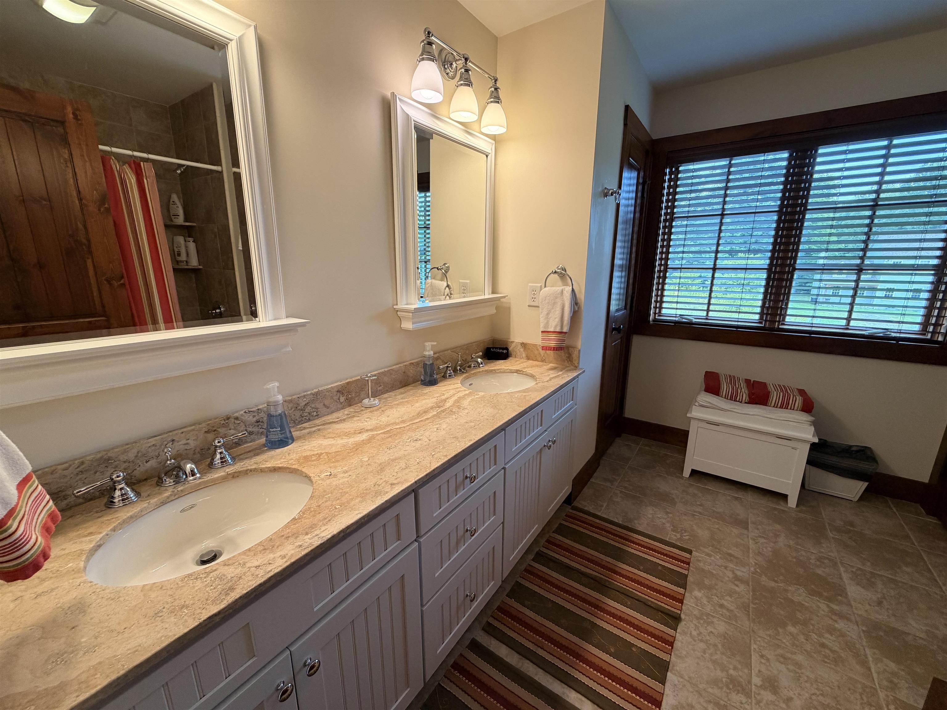 4 Encore Place Property Photo 41