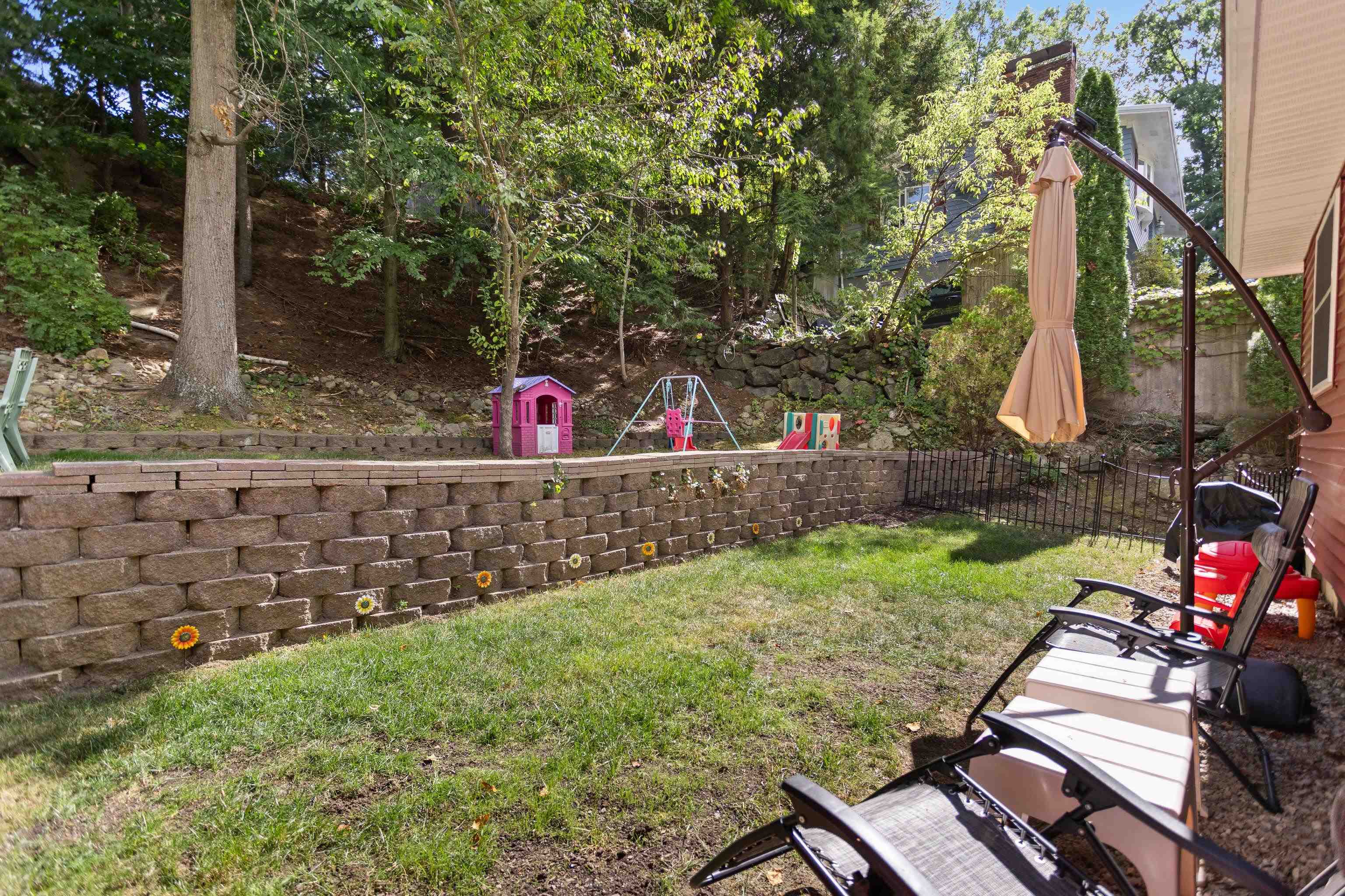 169 Weston Road Property Photo 9
